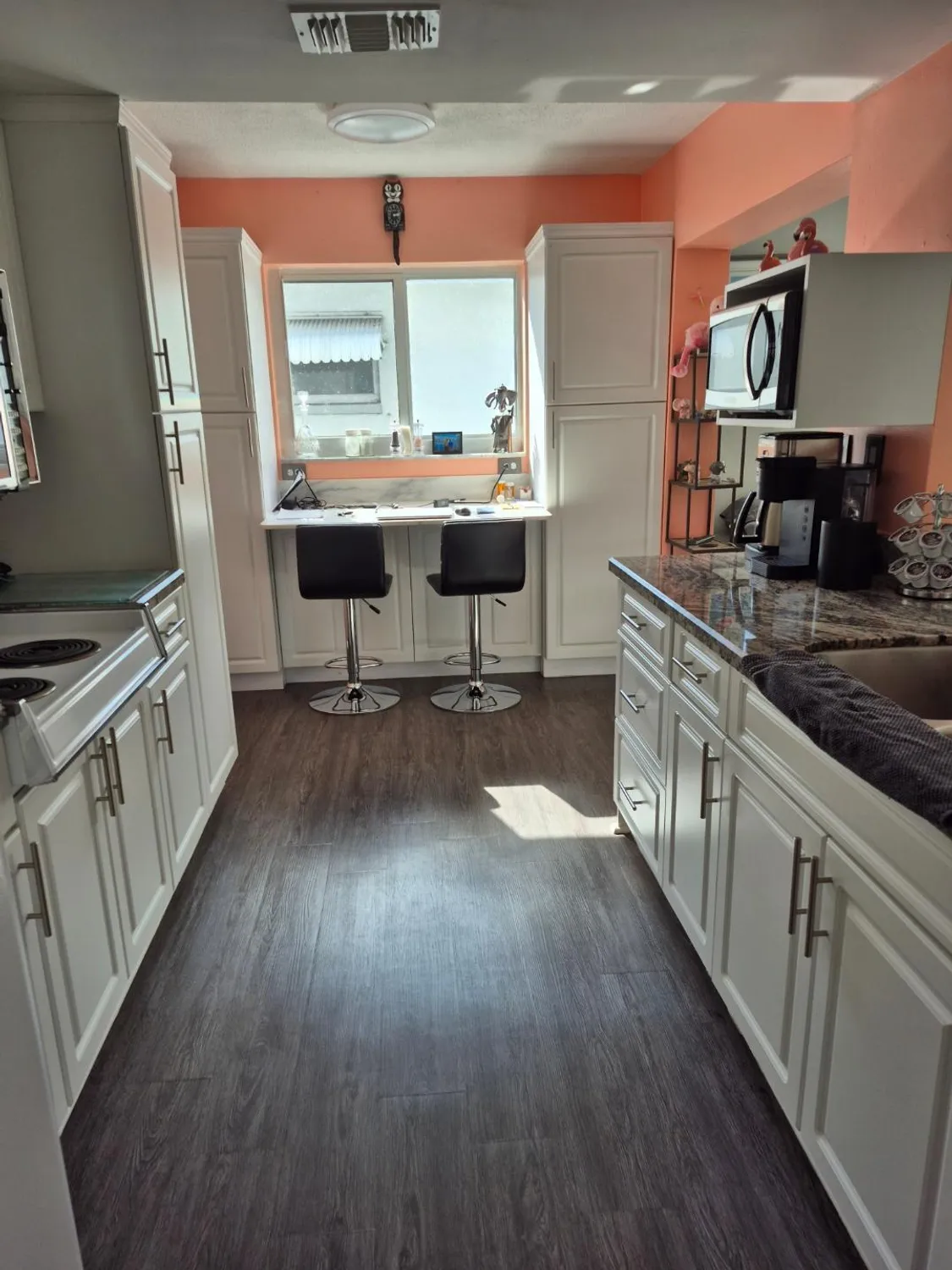 Property Slideshow image 6 of 30 | 4517 monterey dr, Tamarac, FL, 33319