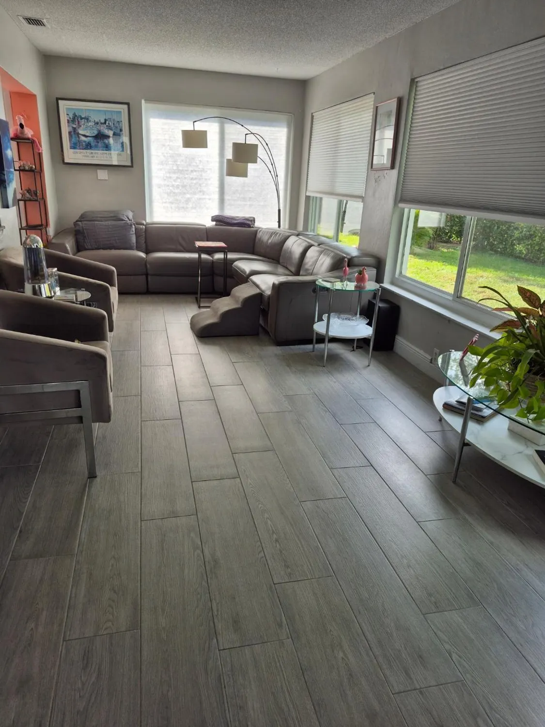 Property Slideshow image 17 of 30 | 4517 monterey dr, Tamarac, FL, 33319