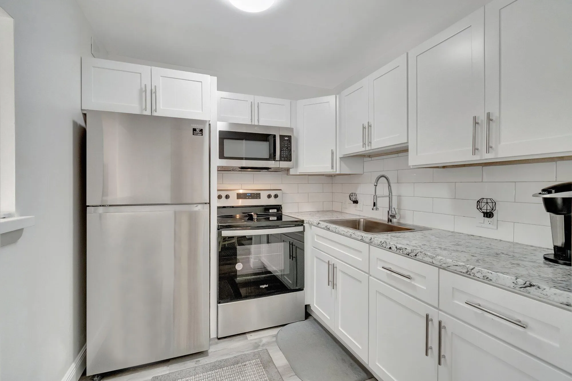 Property Slideshow image 2 of 65 | 566 mansfield, Boca Raton, FL, 33434