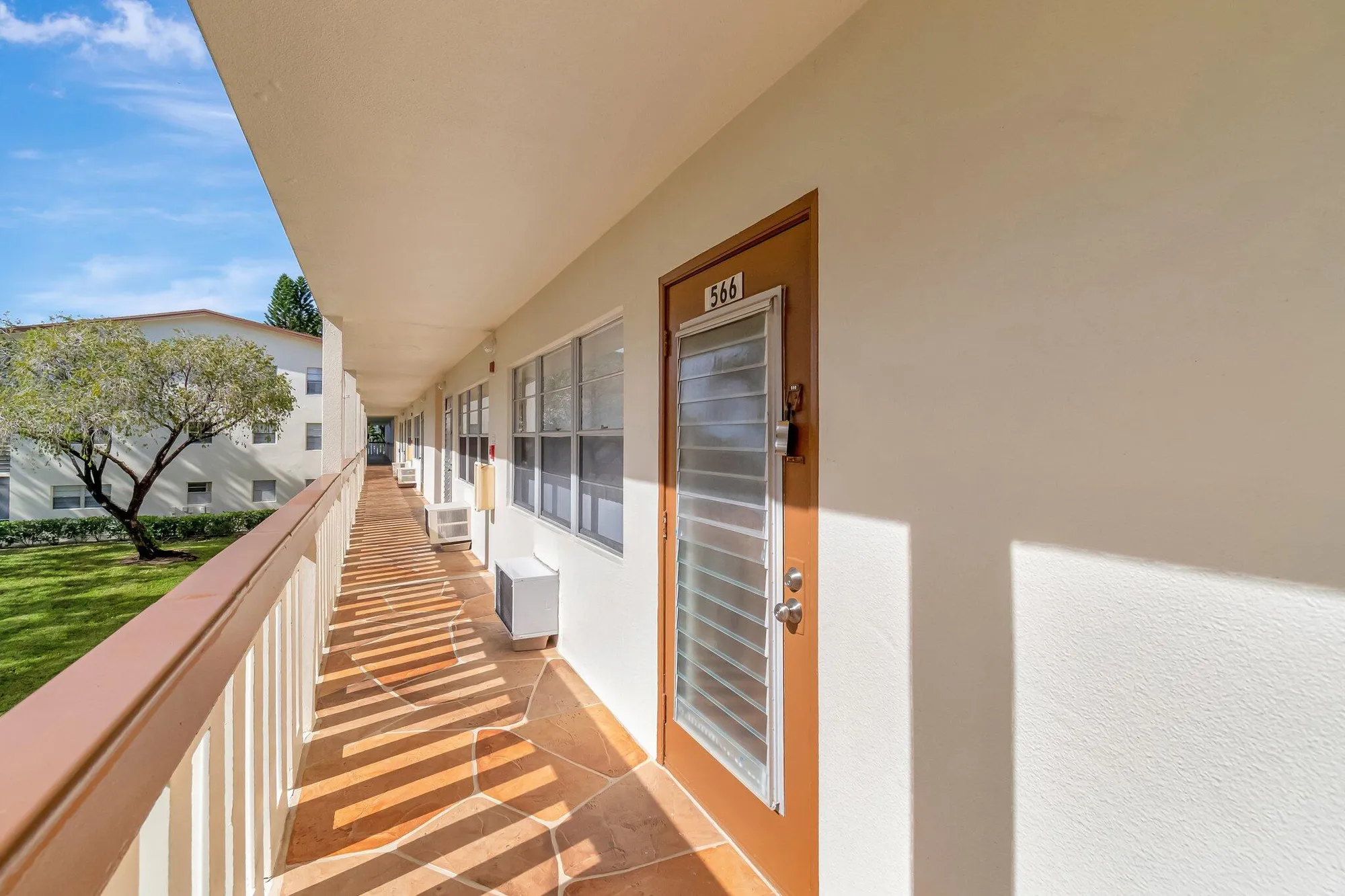 Property Slideshow image 6 of 65 | 566 mansfield, Boca Raton, FL, 33434