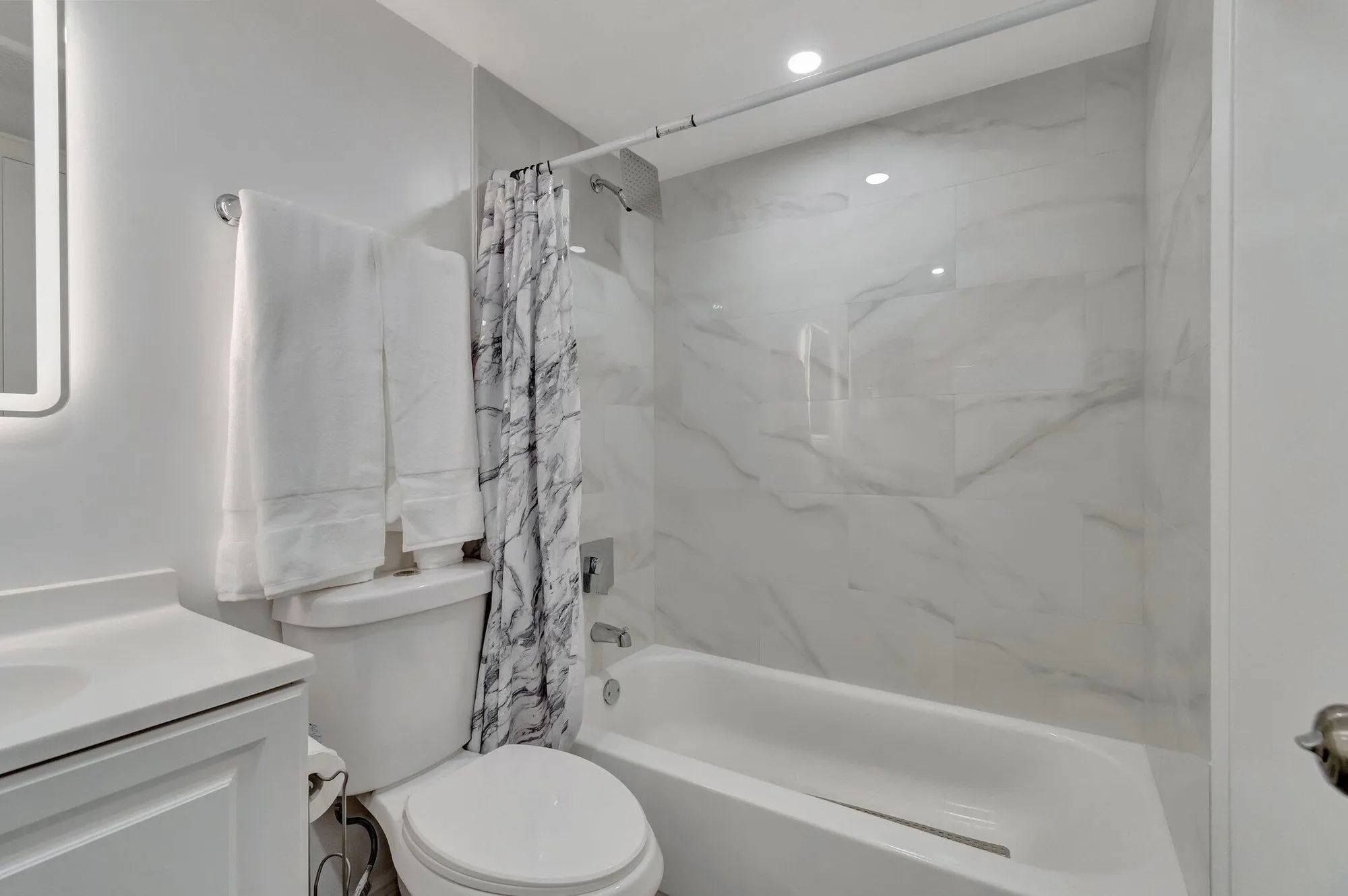 Property Slideshow image 24 of 65 | 566 mansfield, Boca Raton, FL, 33434