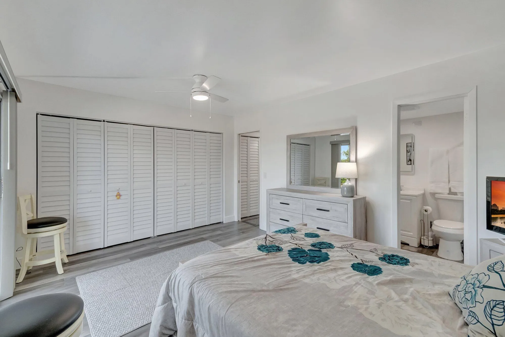 Property Slideshow image 22 of 65 | 566 mansfield, Boca Raton, FL, 33434