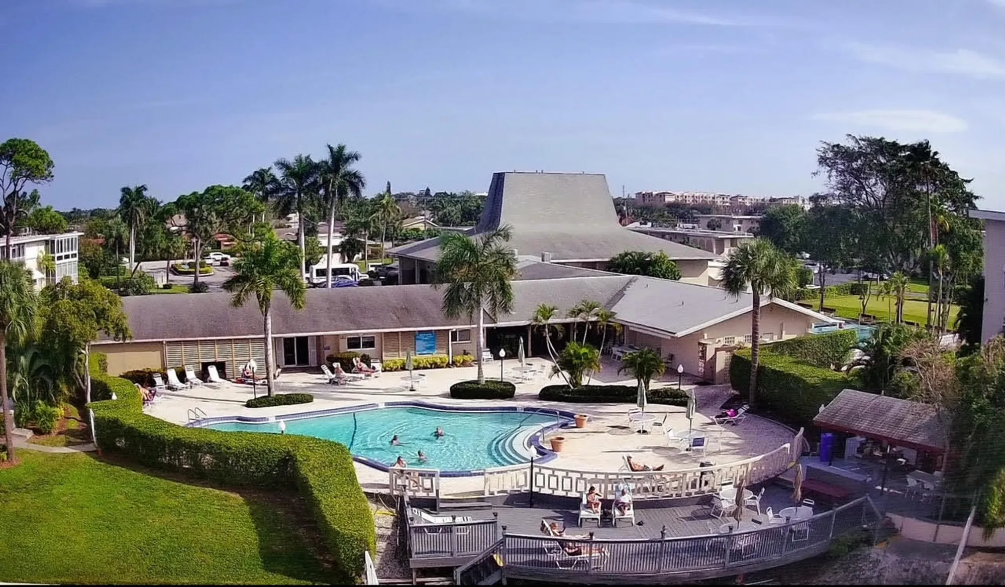 Property Slideshow image 14 of 15 | 2724 garden dr 403, Lake Worth, FL, 33461