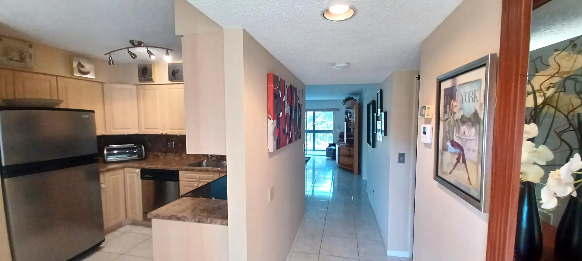 Property Slideshow image 6 of 32 | 7185 huntington ln 308, Delray Beach, FL, 33446