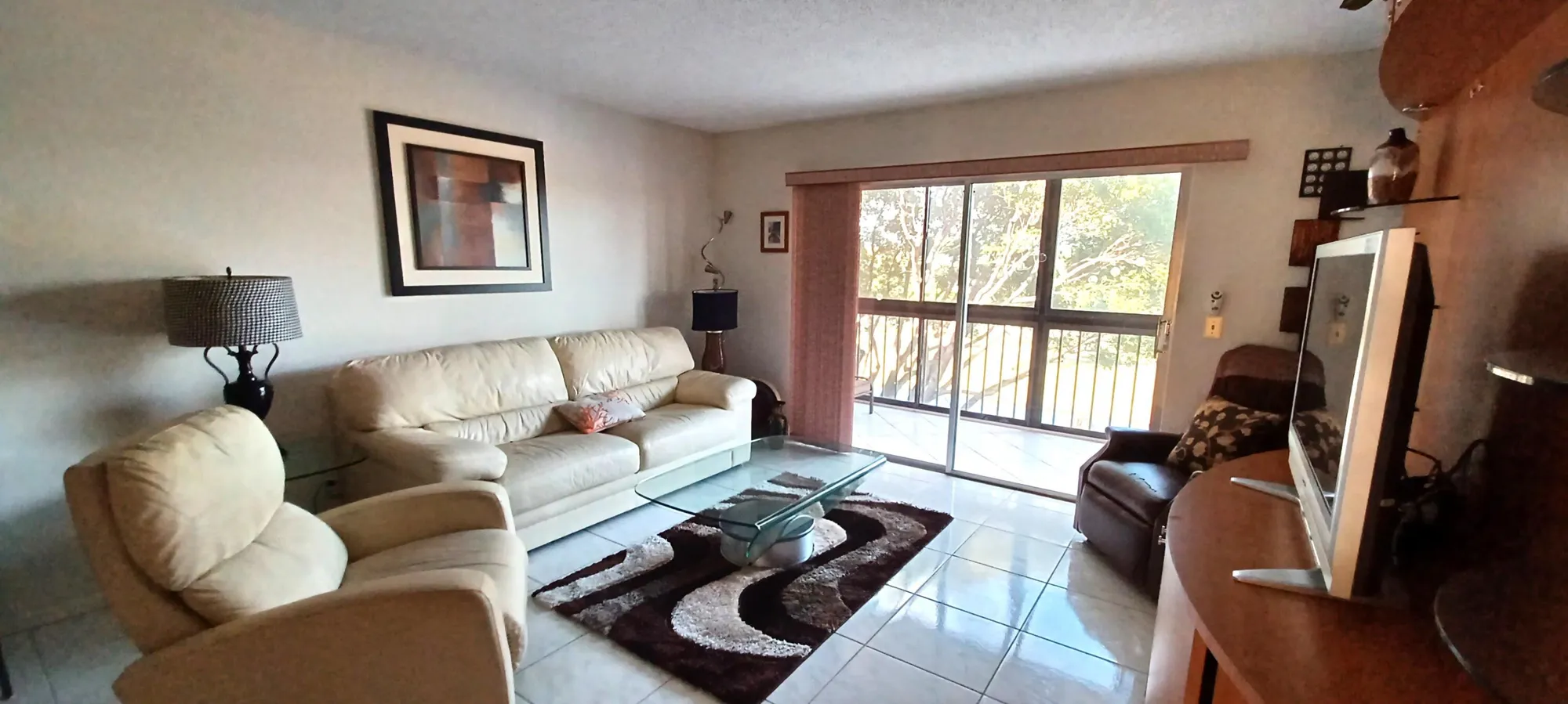 Property Slideshow image 3 of 32 | 7185 huntington ln 308, Delray Beach, FL, 33446