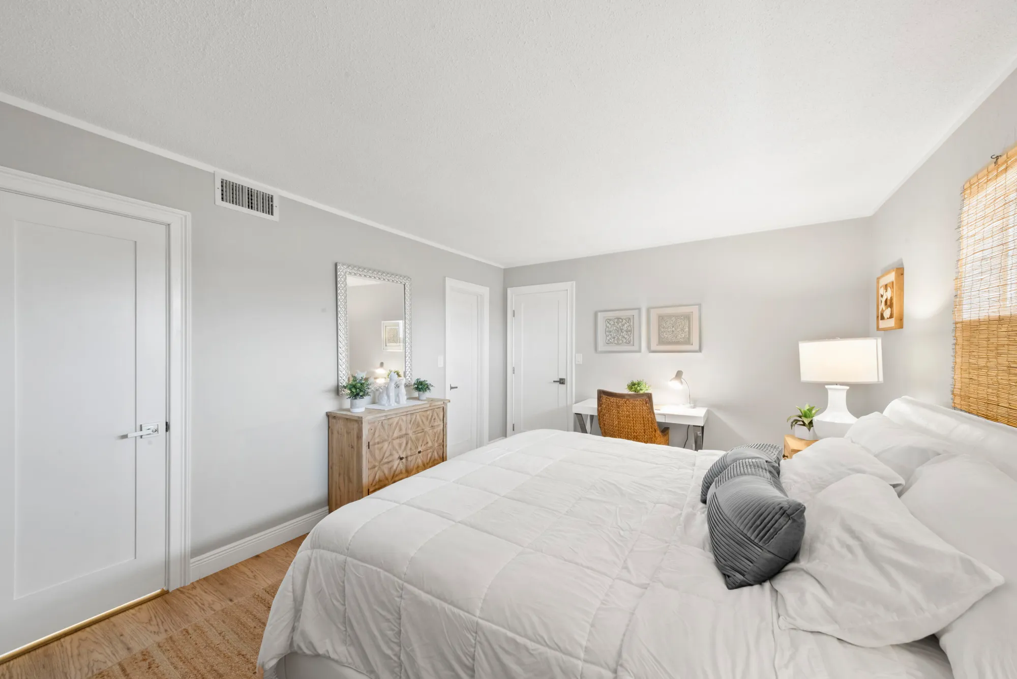 Property Slideshow image 20 of 24 | 2856 garden dr 205, Lake Worth, FL, 33461