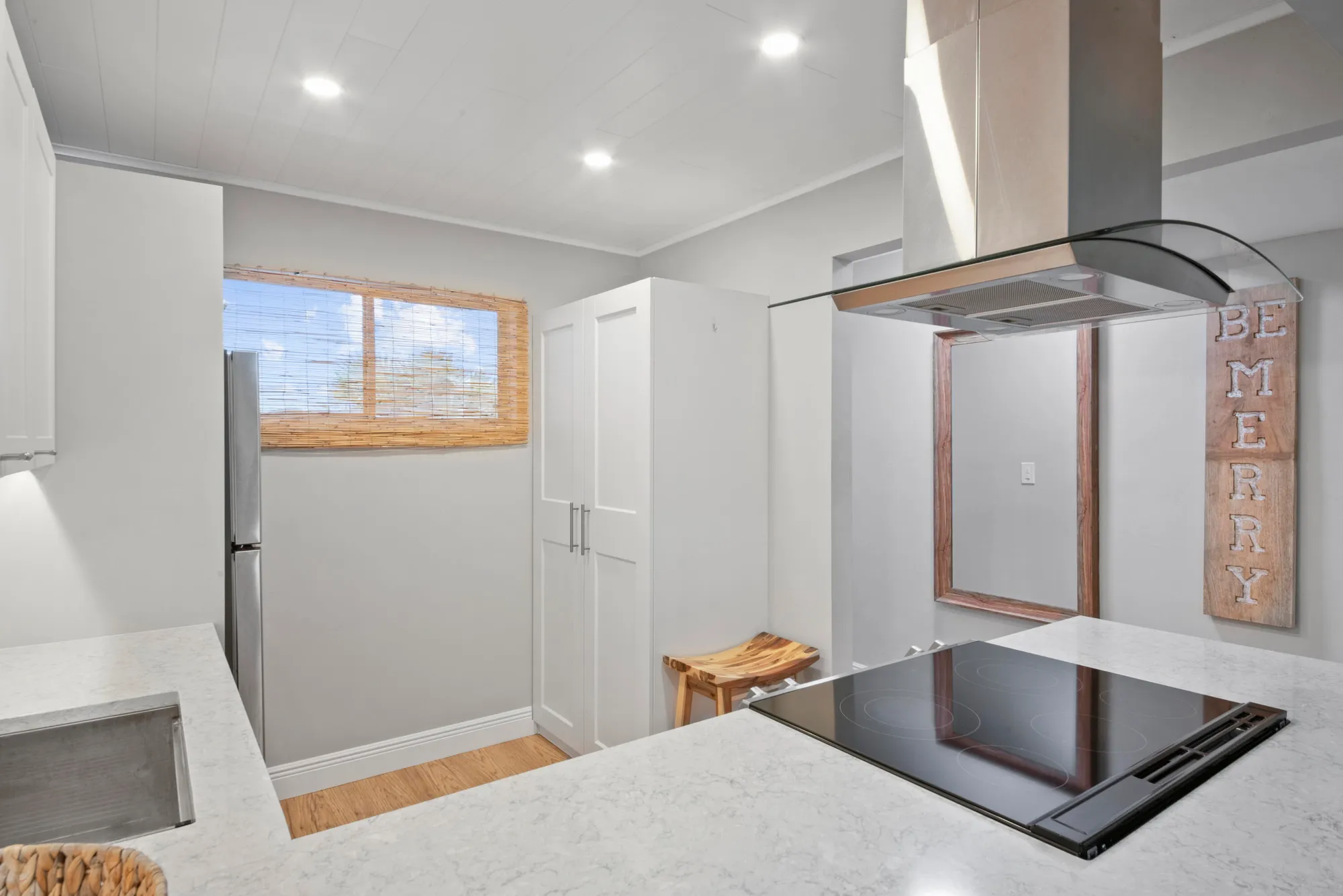 Property Slideshow image 12 of 24 | 2856 garden dr 205, Lake Worth, FL, 33461