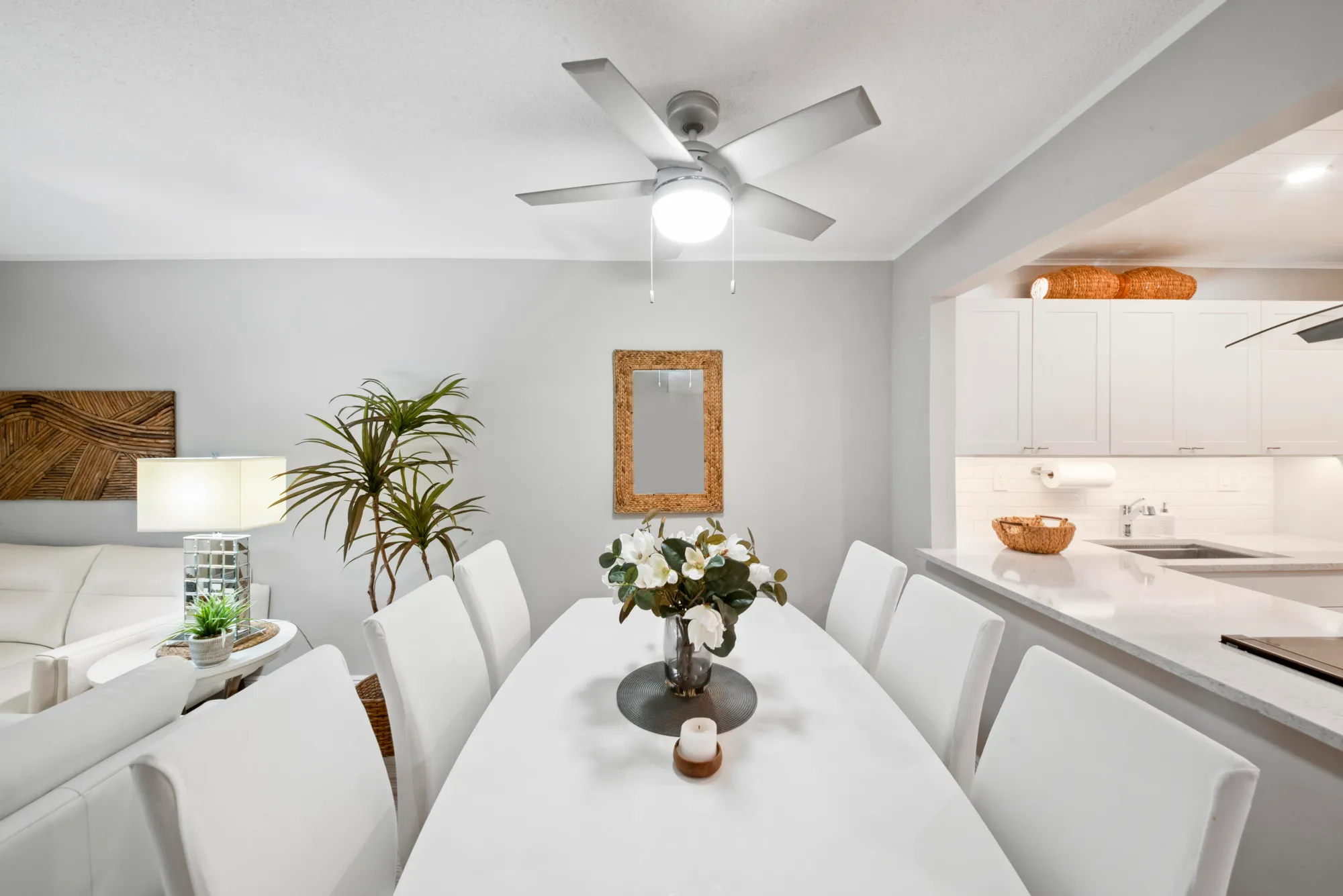 Property Slideshow image 7 of 24 | 2856 garden dr 205, Lake Worth, FL, 33461