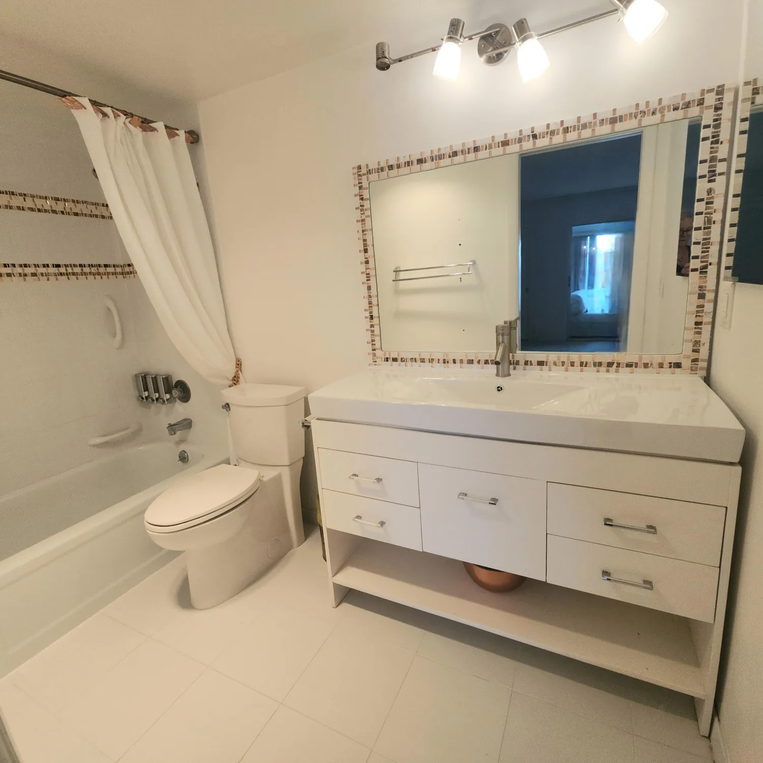 Property Slideshow image 10 of 30 | 268 wellington j, West Palm Beach, FL, 33417