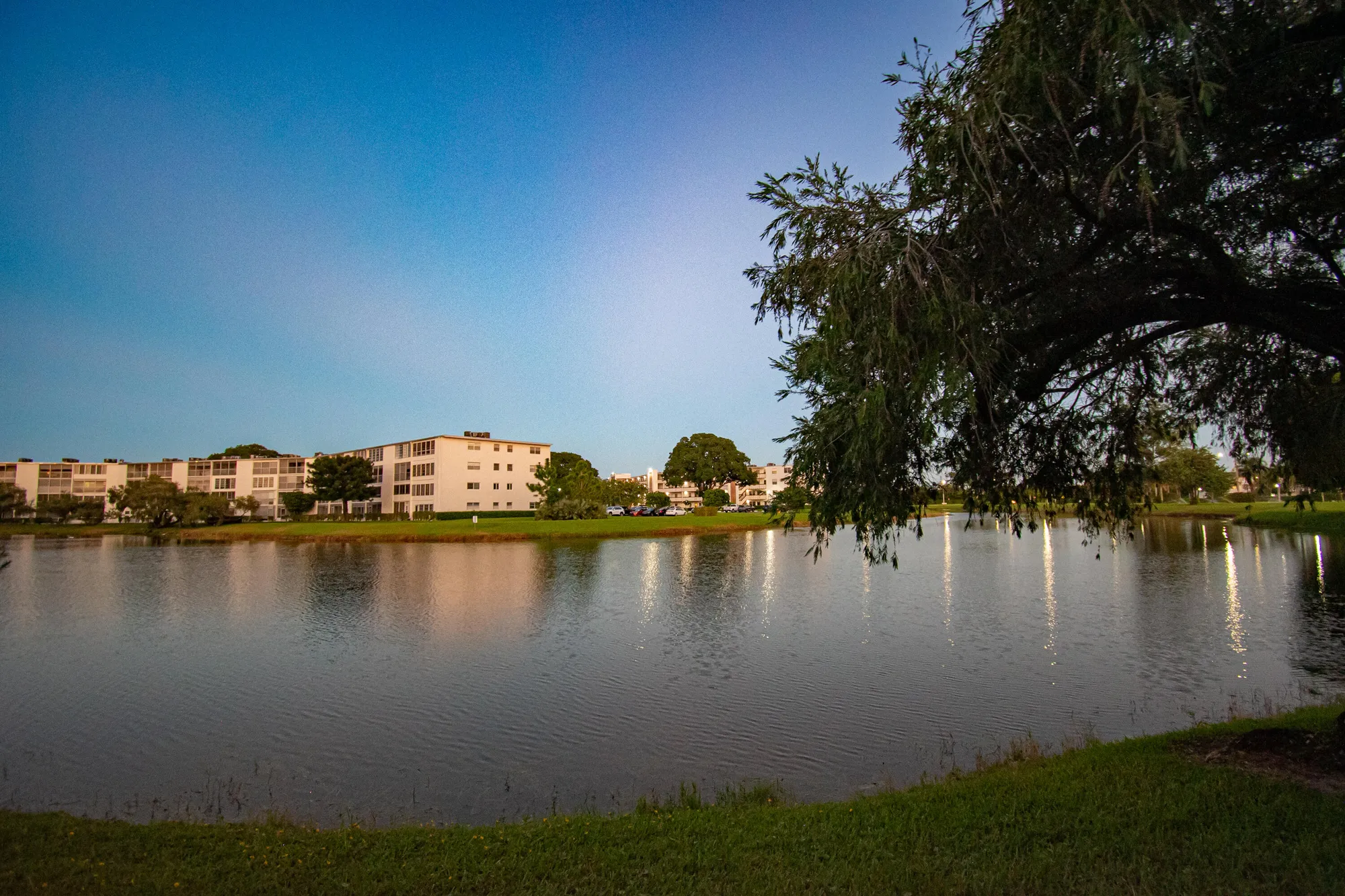 Property Slideshow image 7 of 18 | 1006 guildford a, Boca Raton, FL, 33434