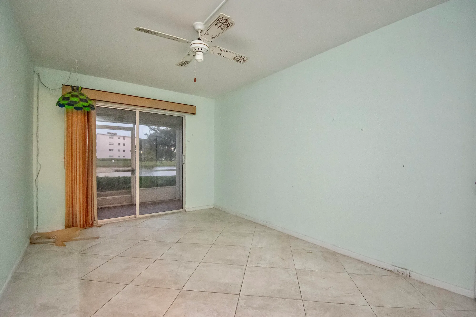Property Slideshow image 16 of 18 | 1006 guildford a, Boca Raton, FL, 33434