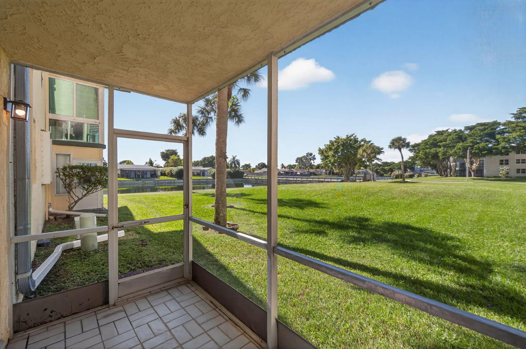 Property Slideshow image 15 of 24 | 9090 lime bay blvd 102, Tamarac, FL, 33321