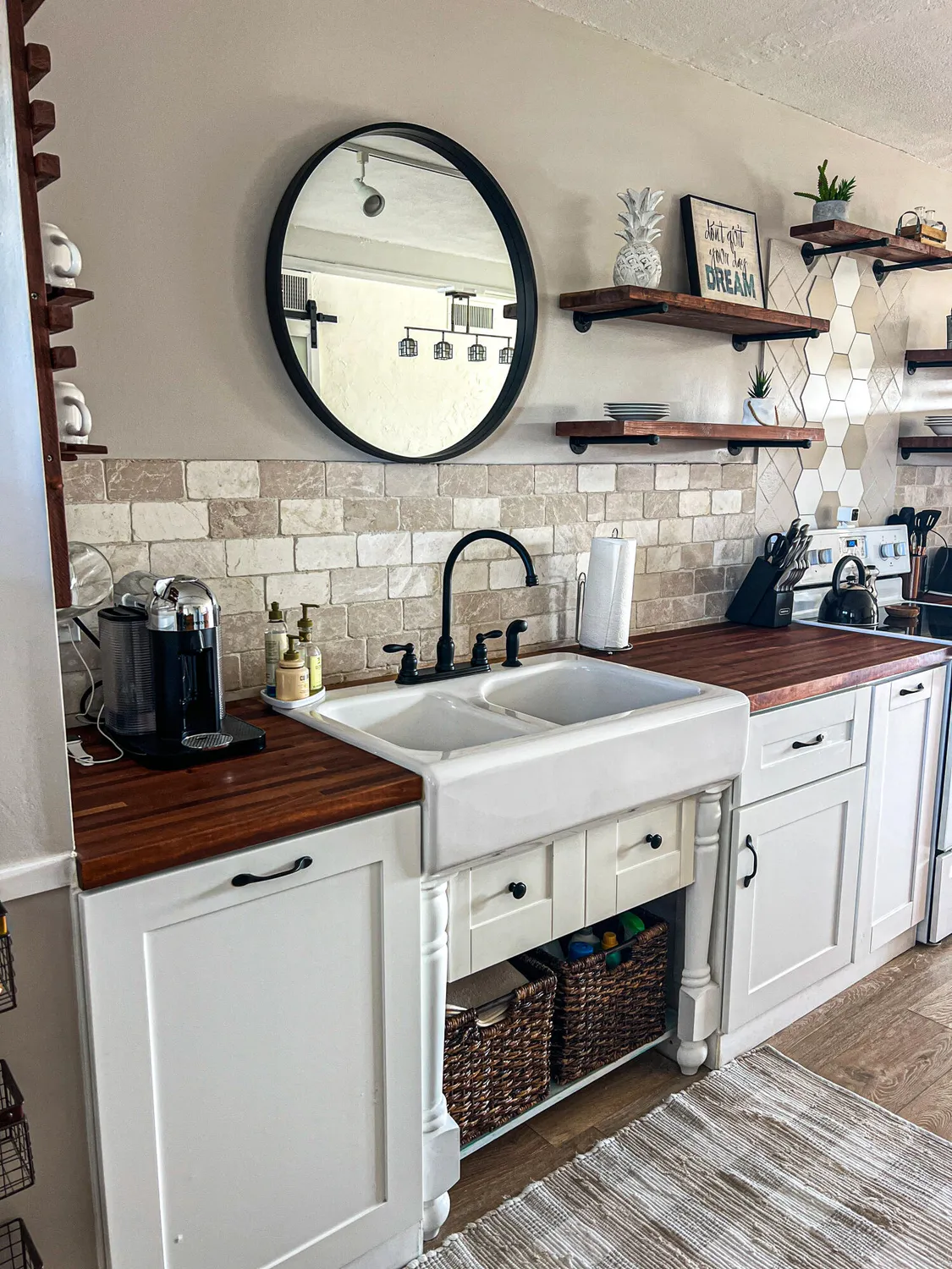 Property Slideshow image 4 of 27 | 2682 garden dr 205, Lake Worth, FL, 33461