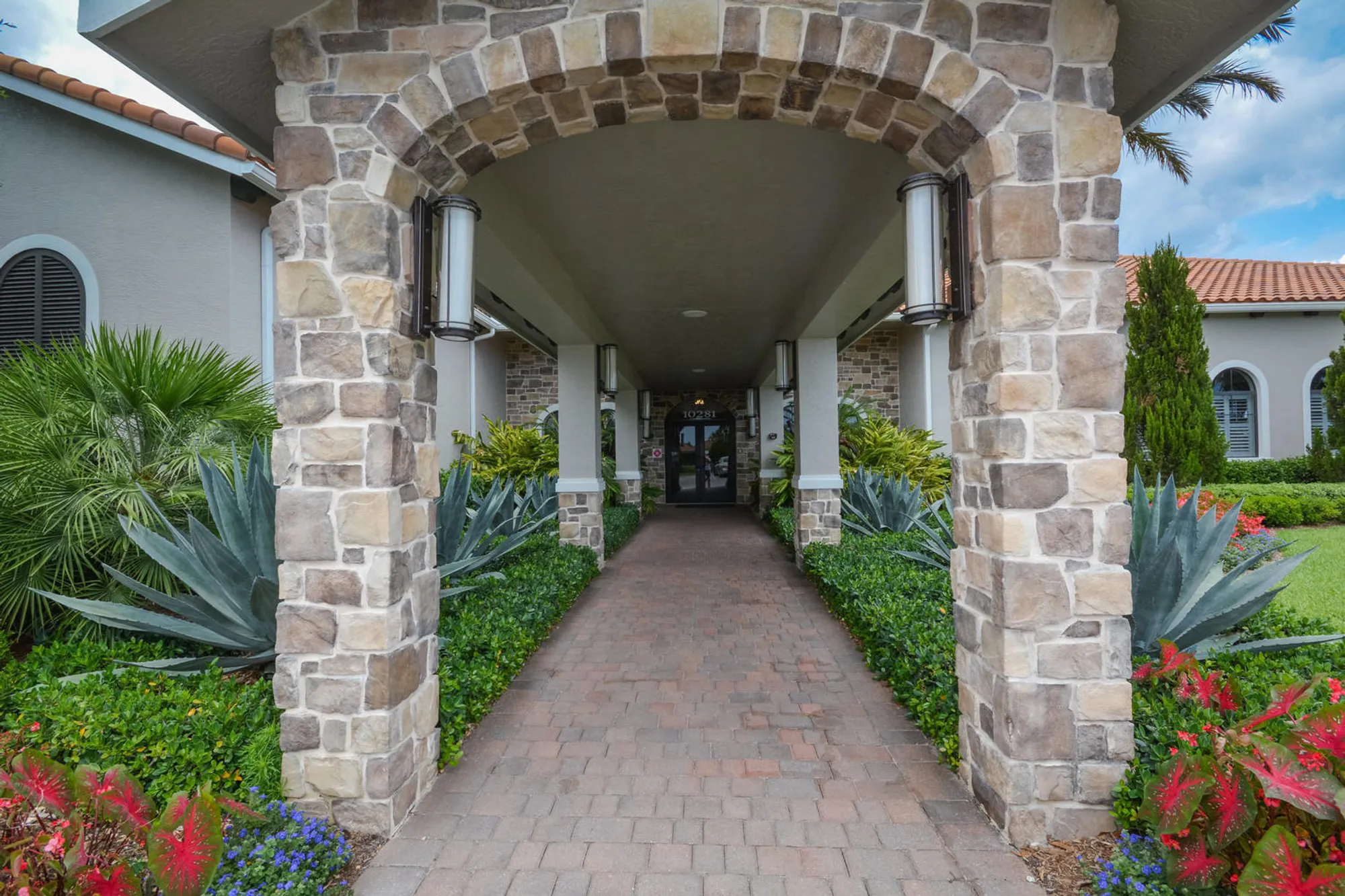 Property Slideshow image 44 of 68 | 11160 sw lunata way, Port Saint Lucie, FL, 34987