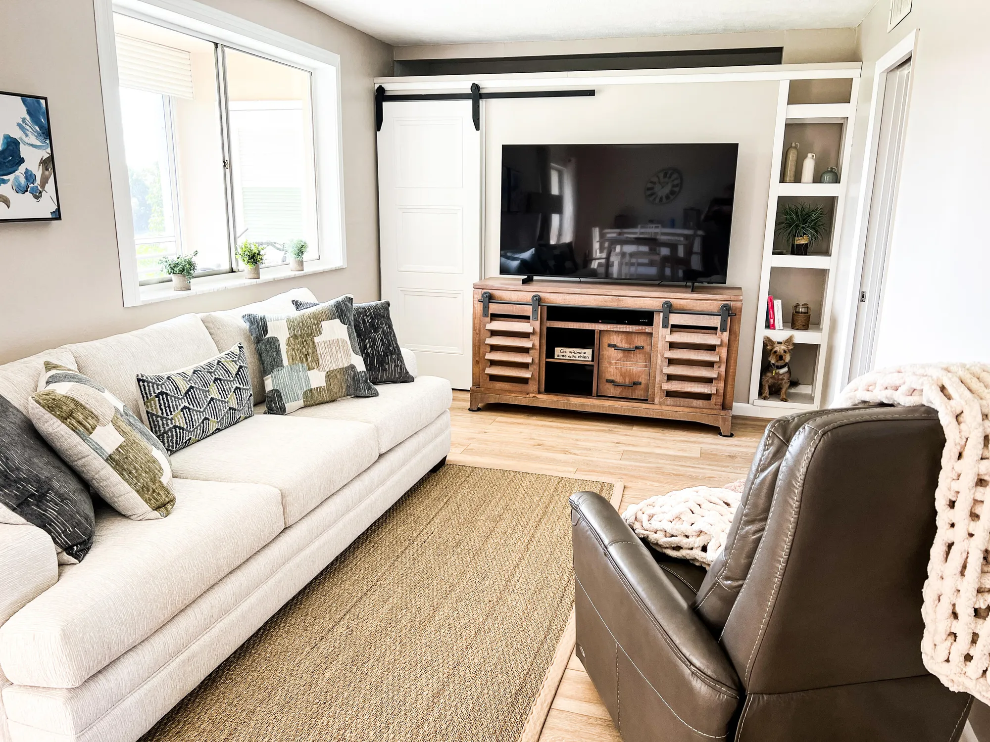 Property Slideshow image 10 of 27 | 2682 garden dr 205, Lake Worth, FL, 33461