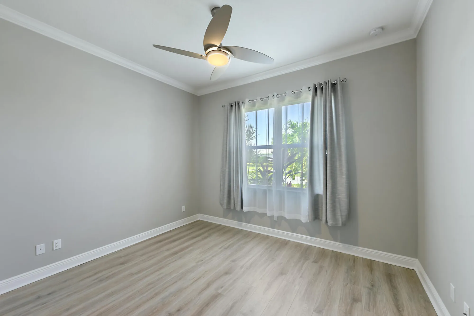 Property Slideshow image 28 of 68 | 11160 sw lunata way, Port Saint Lucie, FL, 34987