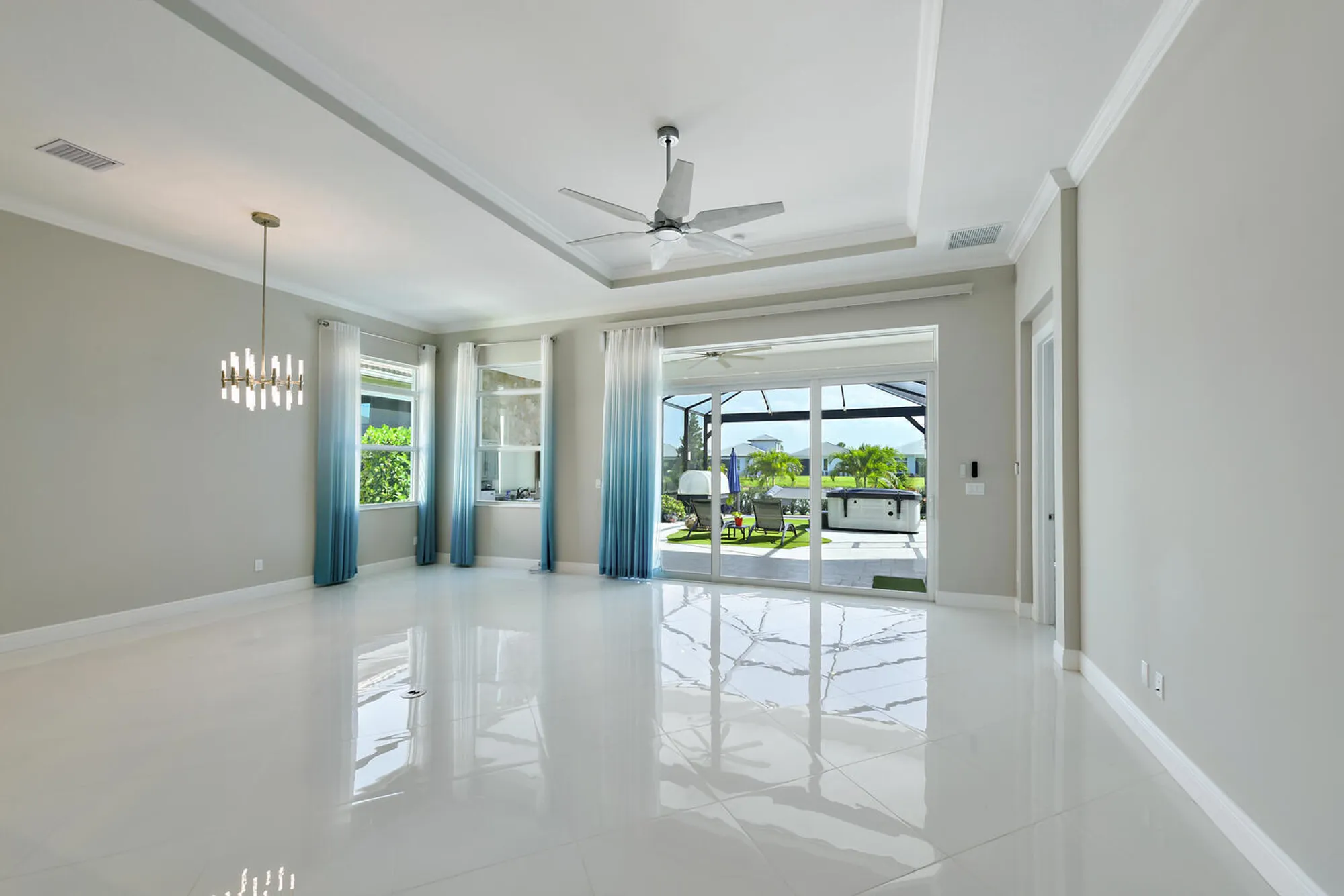 Property Slideshow image 26 of 68 | 11160 sw lunata way, Port Saint Lucie, FL, 34987