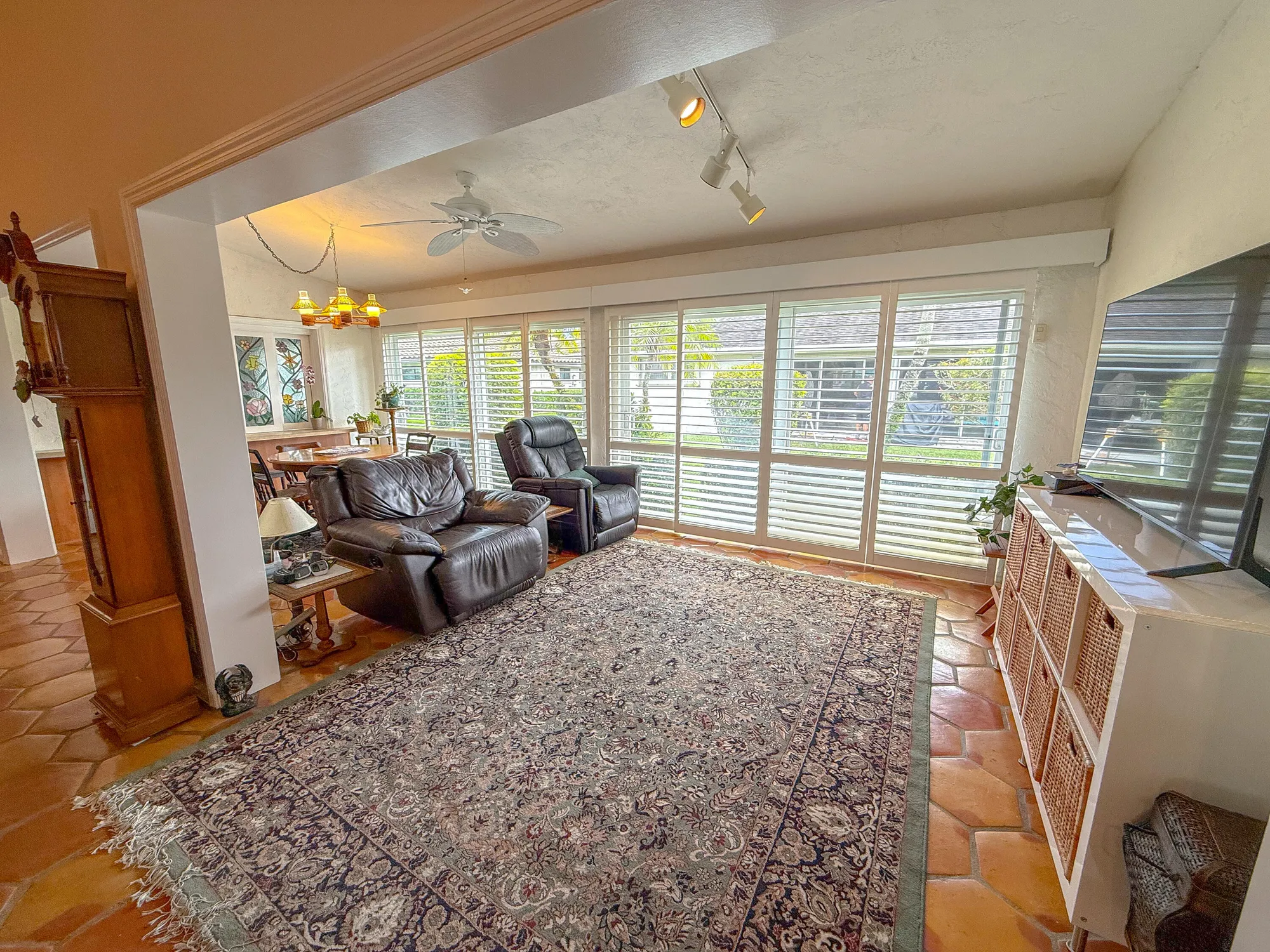 Property Slideshow image 6 of 17 | 10684 greentrail dr, Boynton Beach, FL, 33436