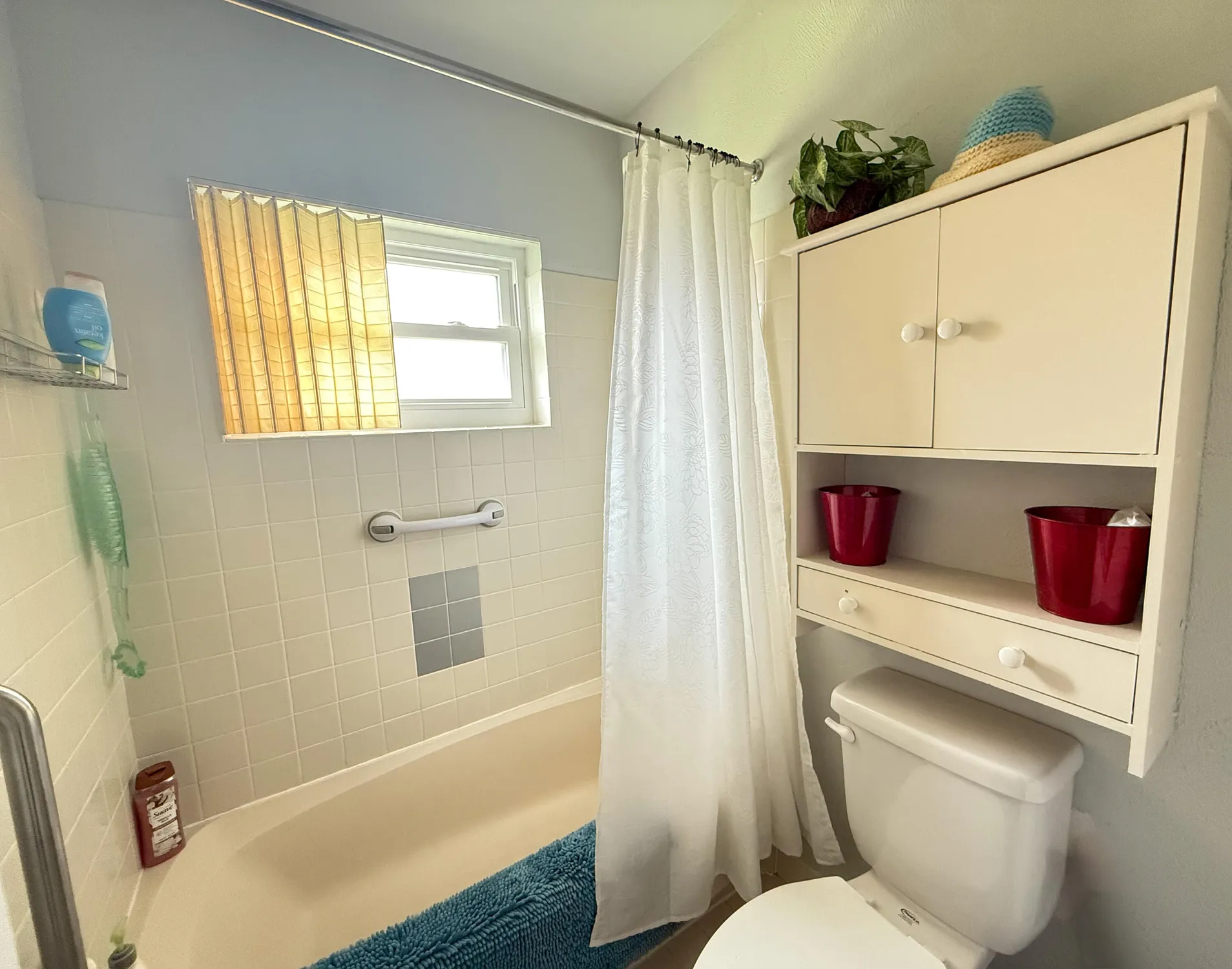 Property Slideshow image 13 of 17 | 10684 greentrail dr, Boynton Beach, FL, 33436