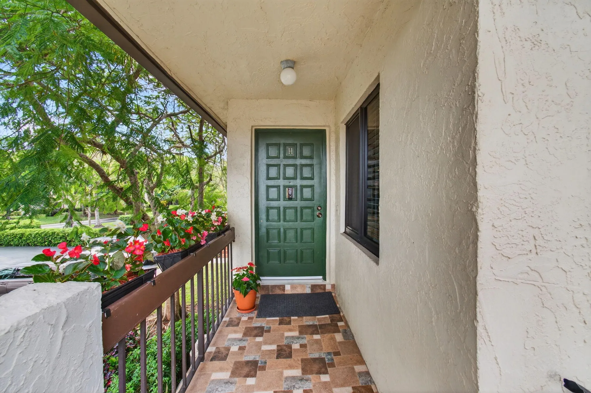 Property Slideshow image 4 of 95 | 21668 arriba real apt 43h, Boca Raton, FL, 33433