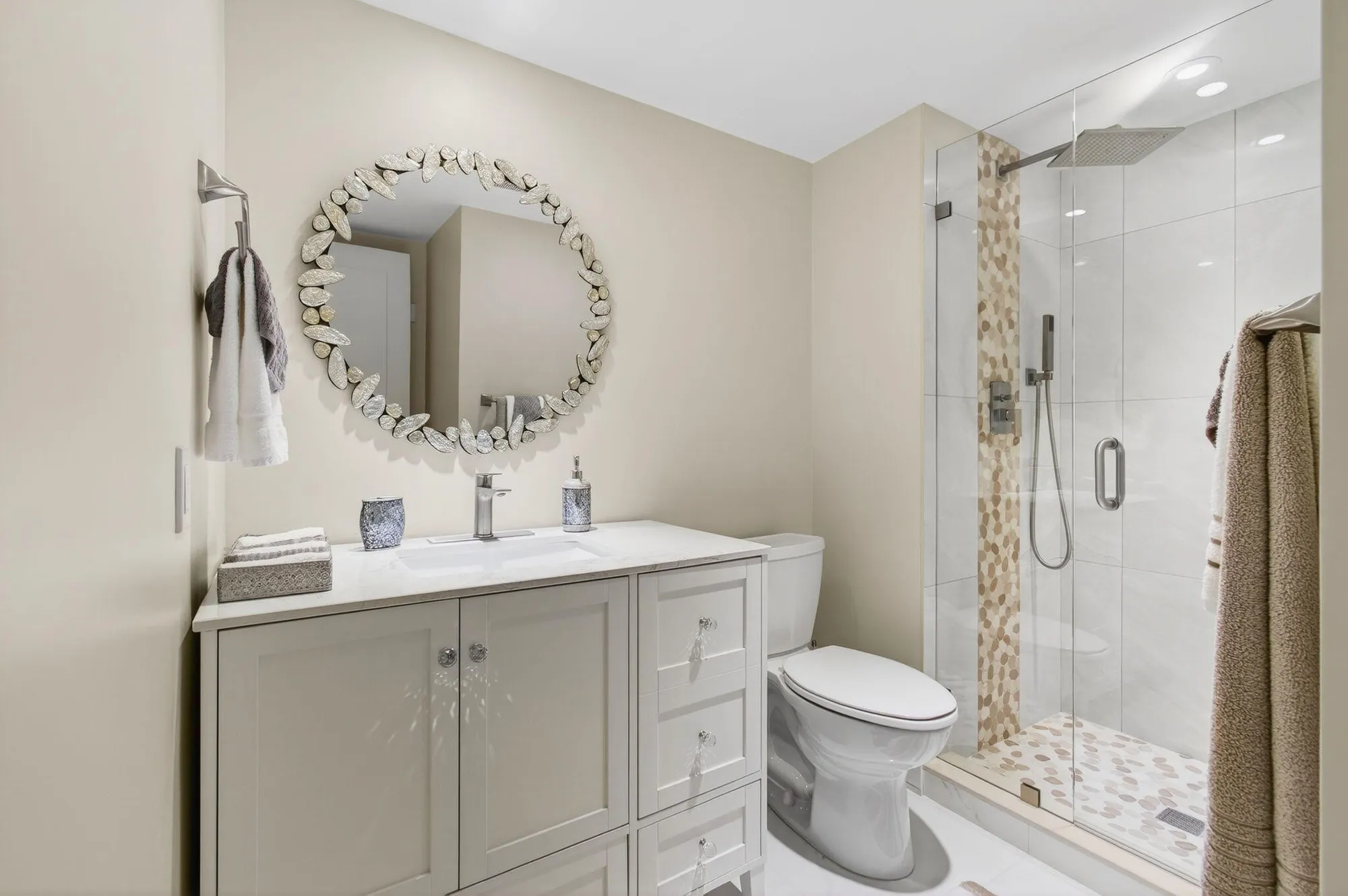 Property Slideshow image 39 of 95 | 21668 arriba real apt 43h, Boca Raton, FL, 33433