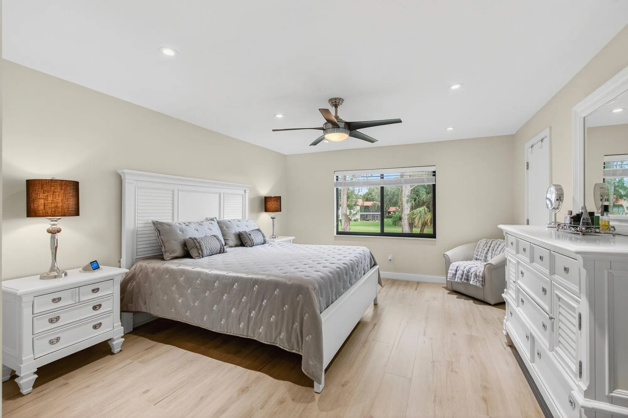 Property Slideshow image 43 of 95 | 21668 arriba real apt 43h, Boca Raton, FL, 33433