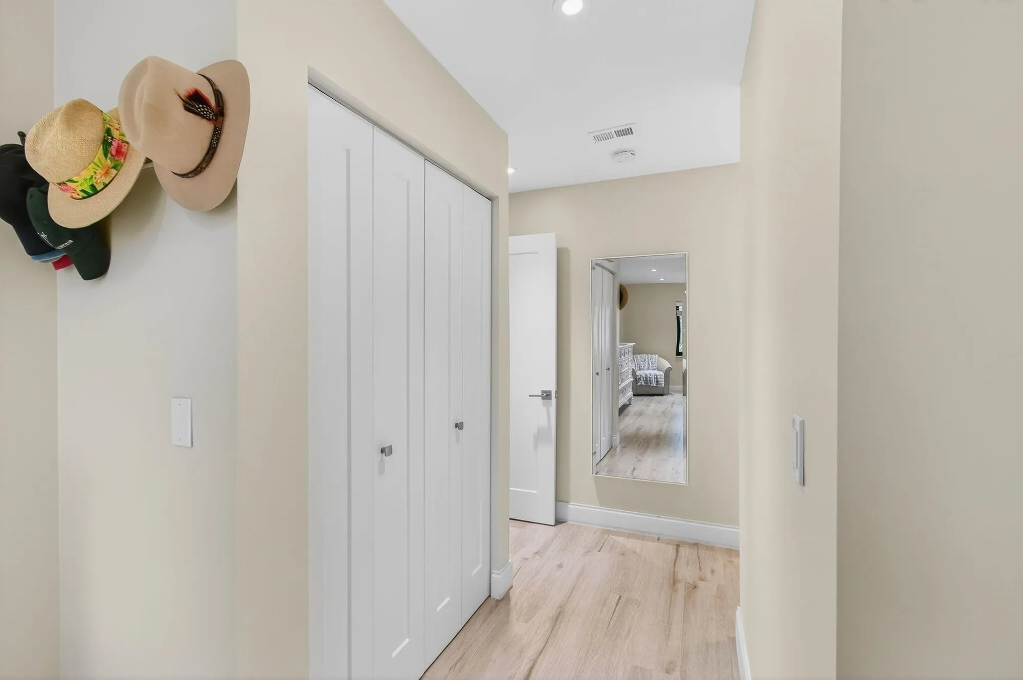 Property Slideshow image 48 of 95 | 21668 arriba real apt 43h, Boca Raton, FL, 33433