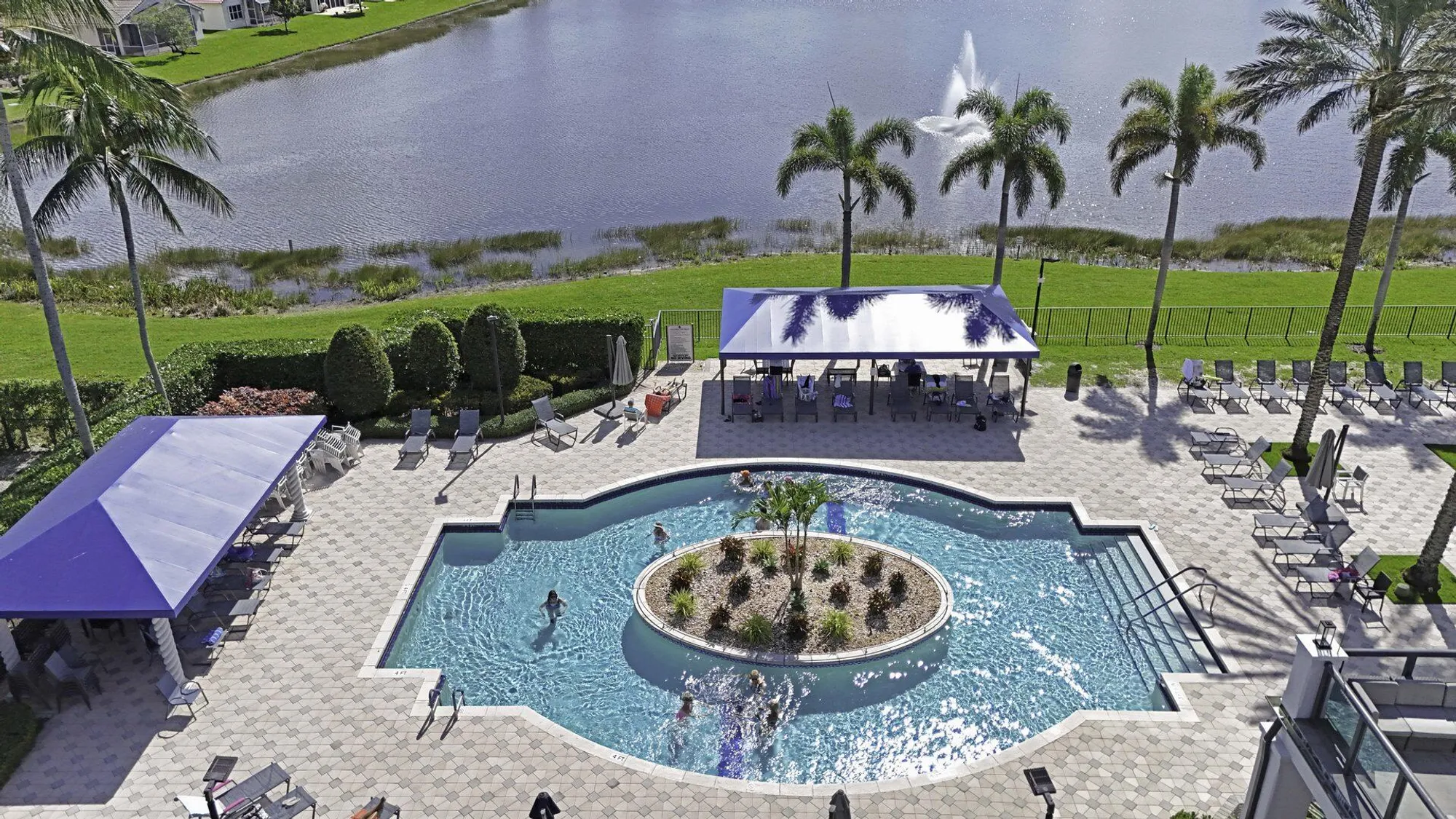 Property Slideshow image 32 of 35 | 8214 bellafiore way, Boynton Beach, FL, 33472