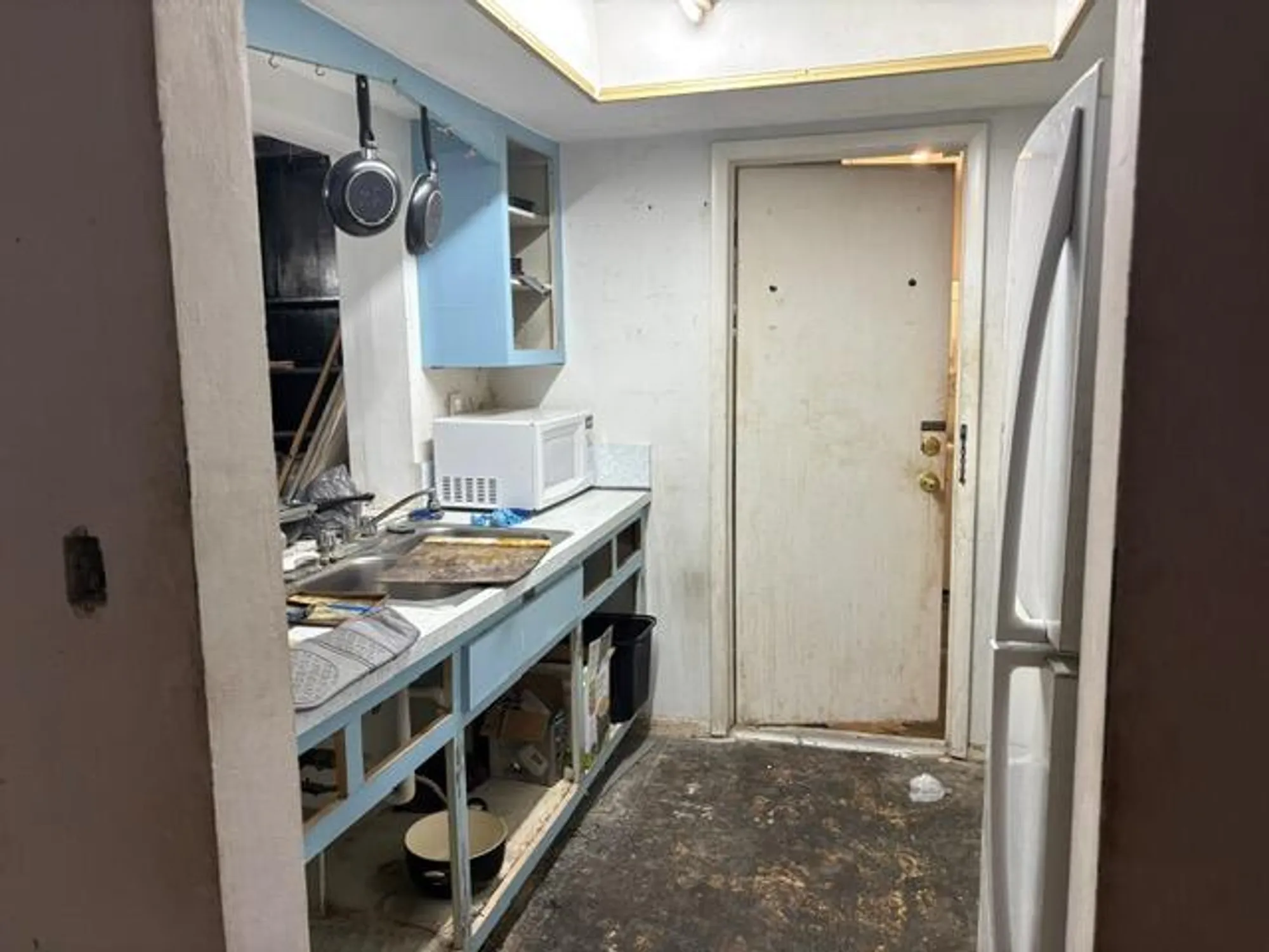 Property Slideshow image 7 of 10 | 360 leisure blvd, Pompano Beach, FL, 33064