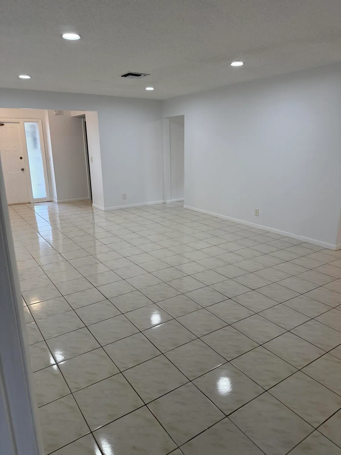 Property Slideshow image 4 of 10 | 1687 sw 20th ter, Deerfield Beach, FL, 33442