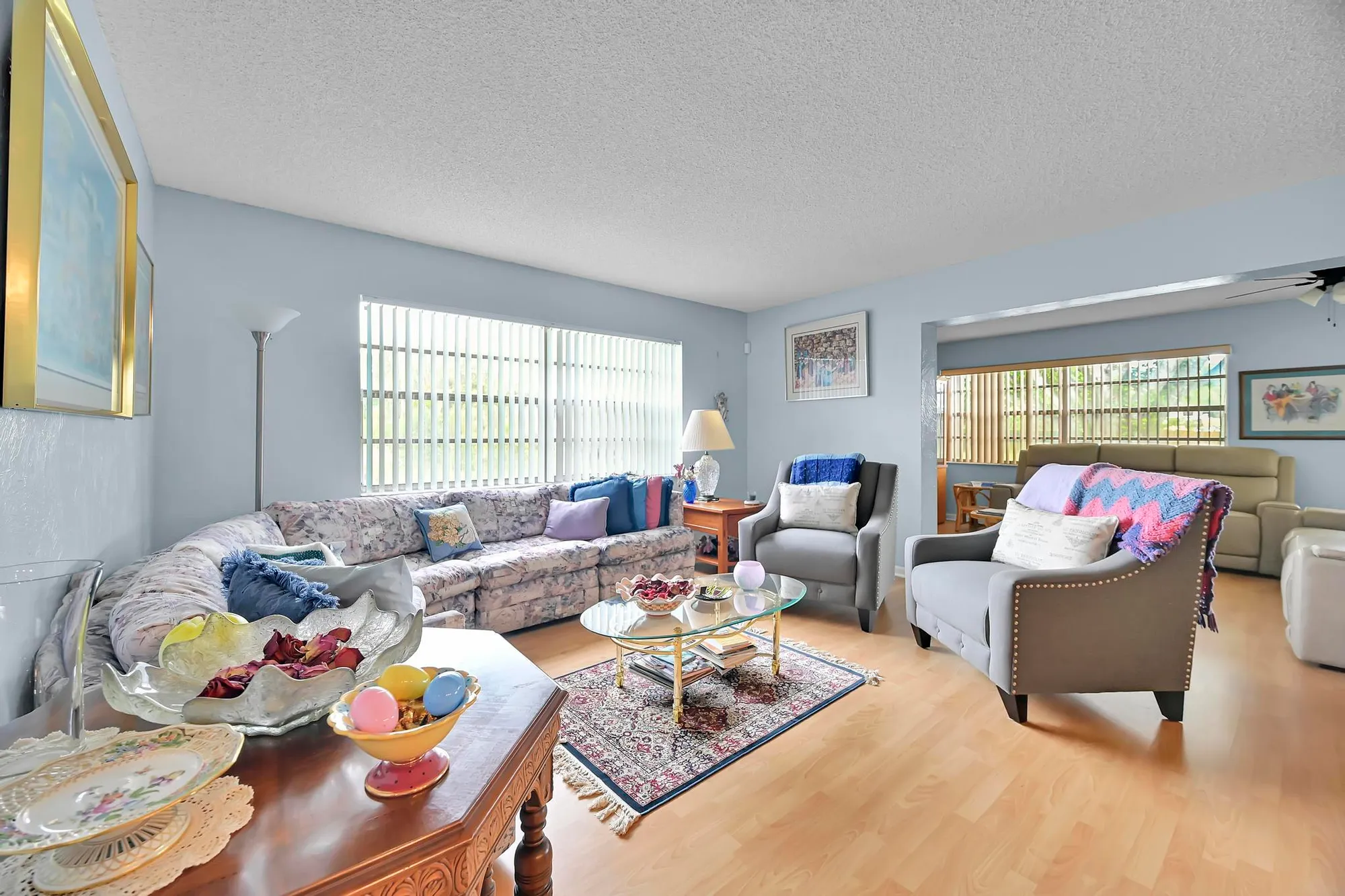 Property Slideshow image 3 of 27 | 6127 rainbow cir, Greenacres, FL, 33463