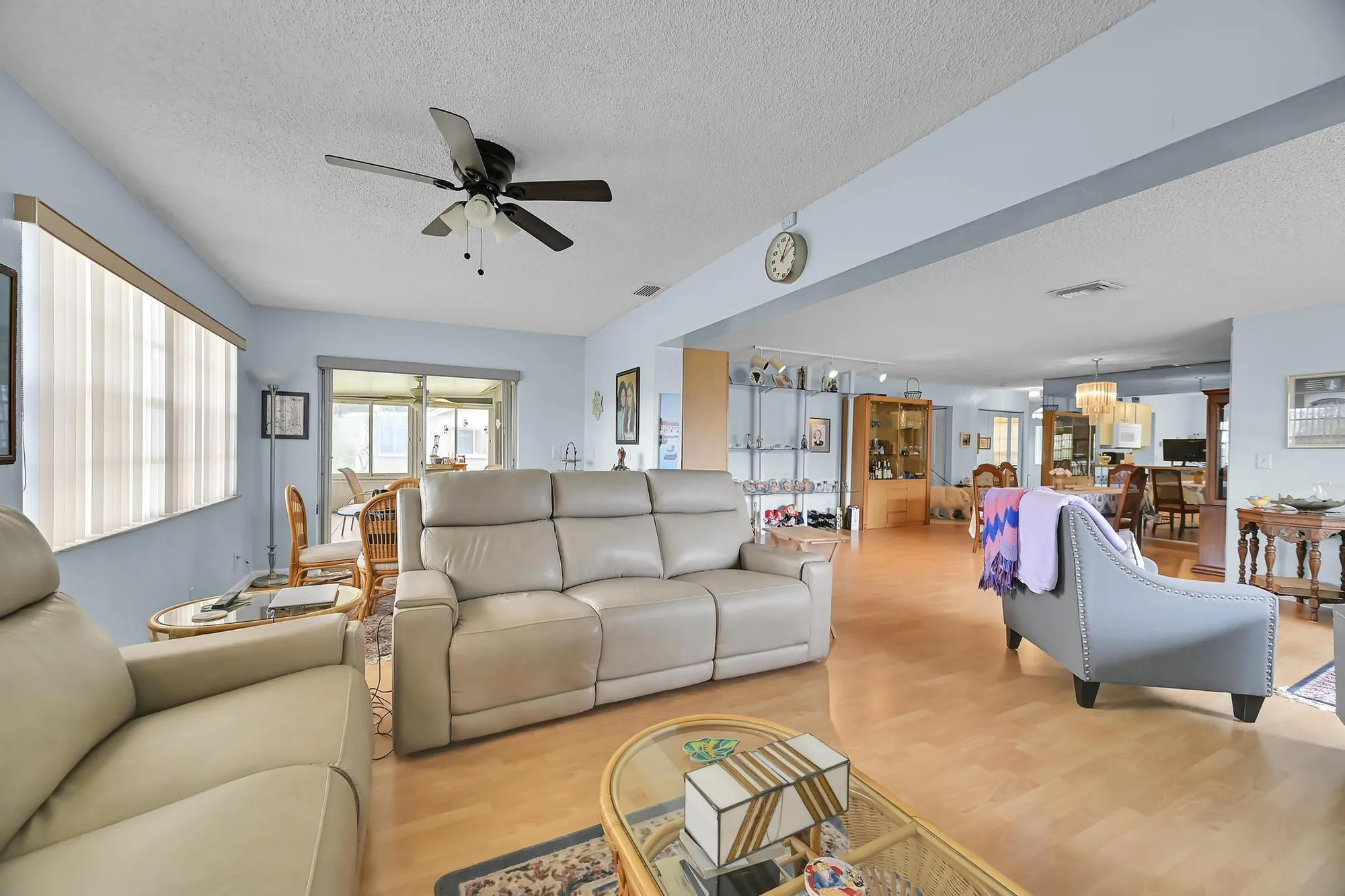 Property Slideshow image 5 of 27 | 6127 rainbow cir, Greenacres, FL, 33463