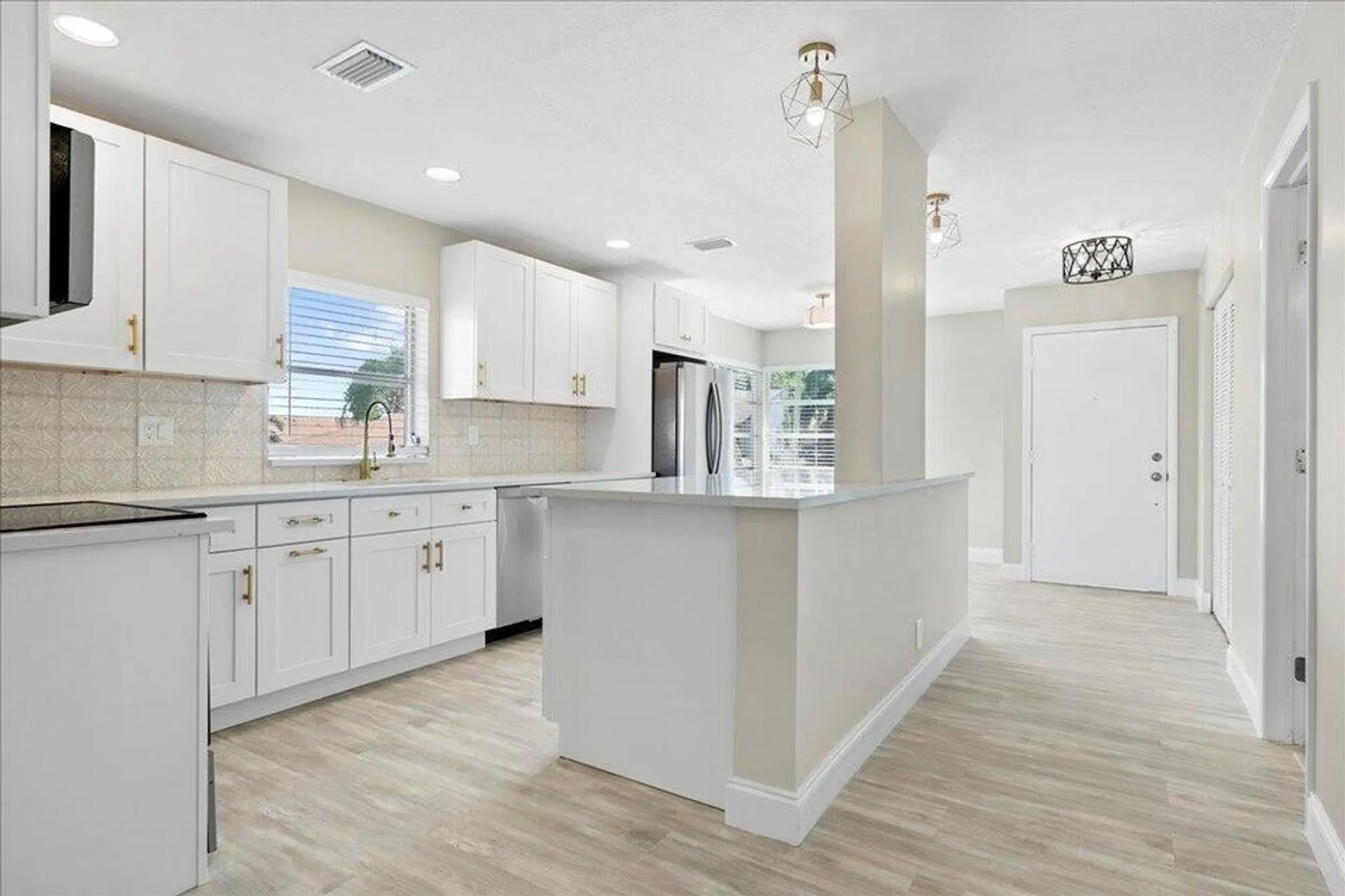 Property Slideshow image 5 of 44 | 13921 royal palm ct d, Delray Beach, FL, 33484