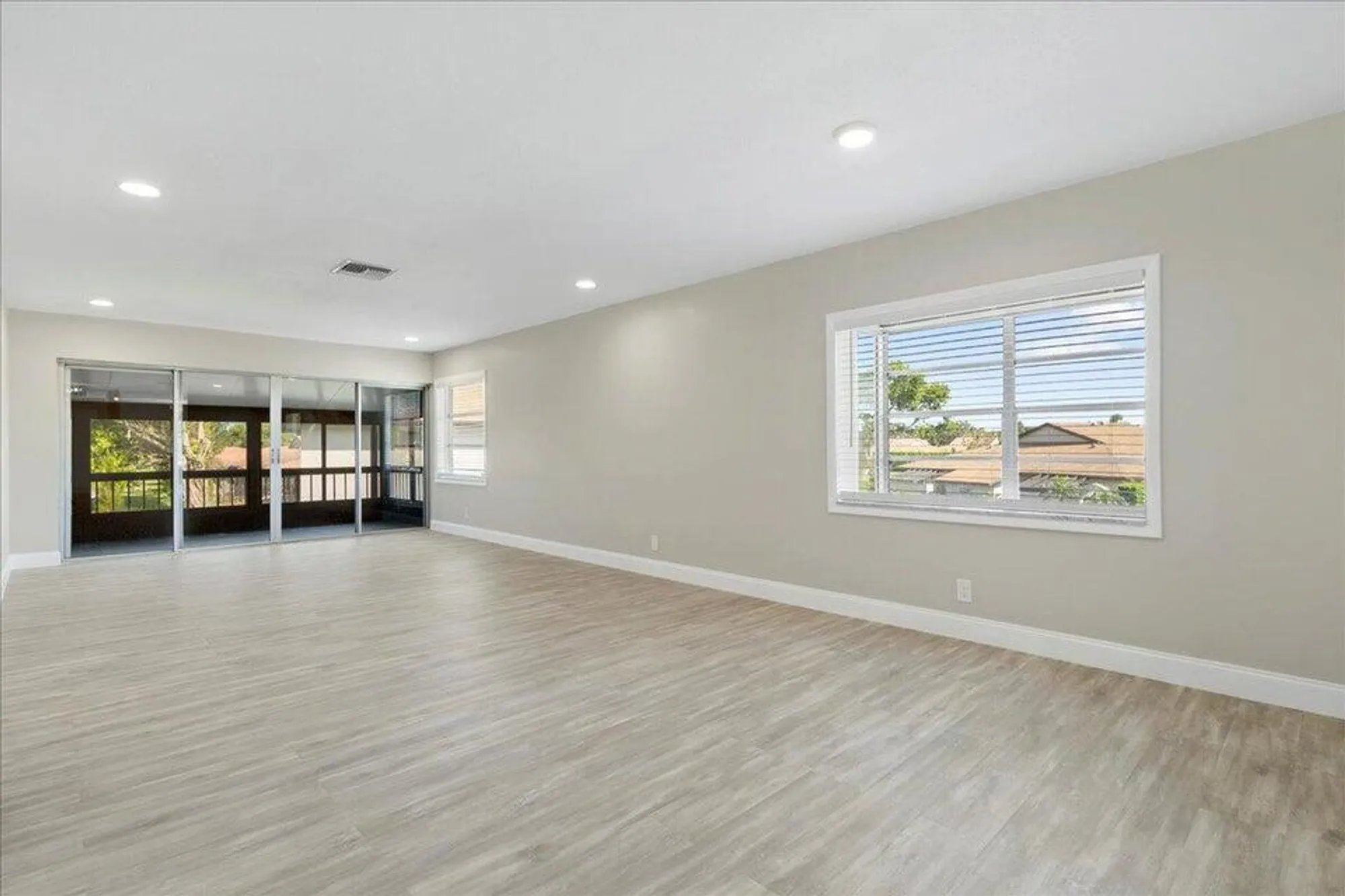 Property Slideshow image 8 of 44 | 13921 royal palm ct d, Delray Beach, FL, 33484