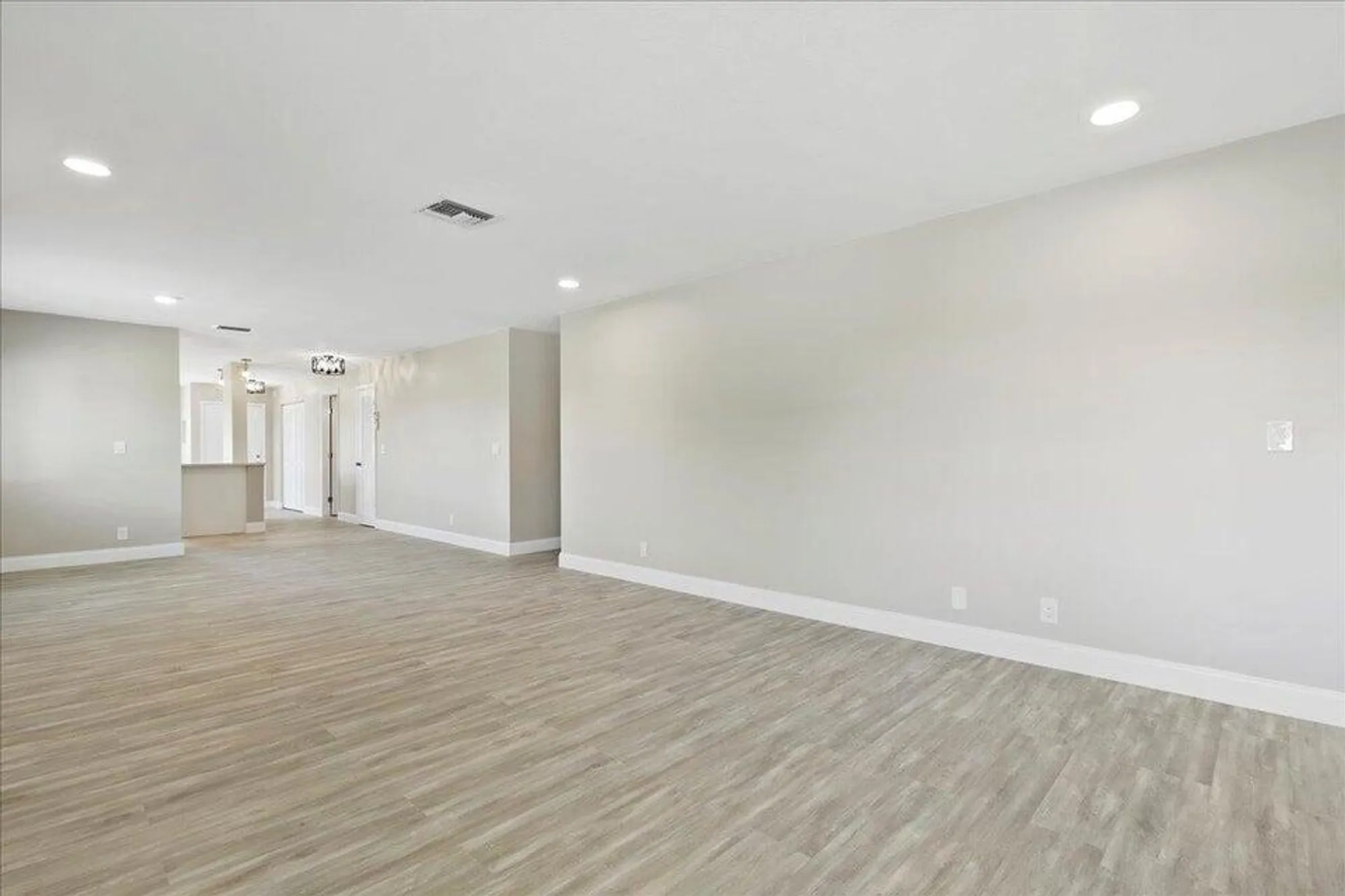 Property Slideshow image 10 of 44 | 13921 royal palm ct d, Delray Beach, FL, 33484