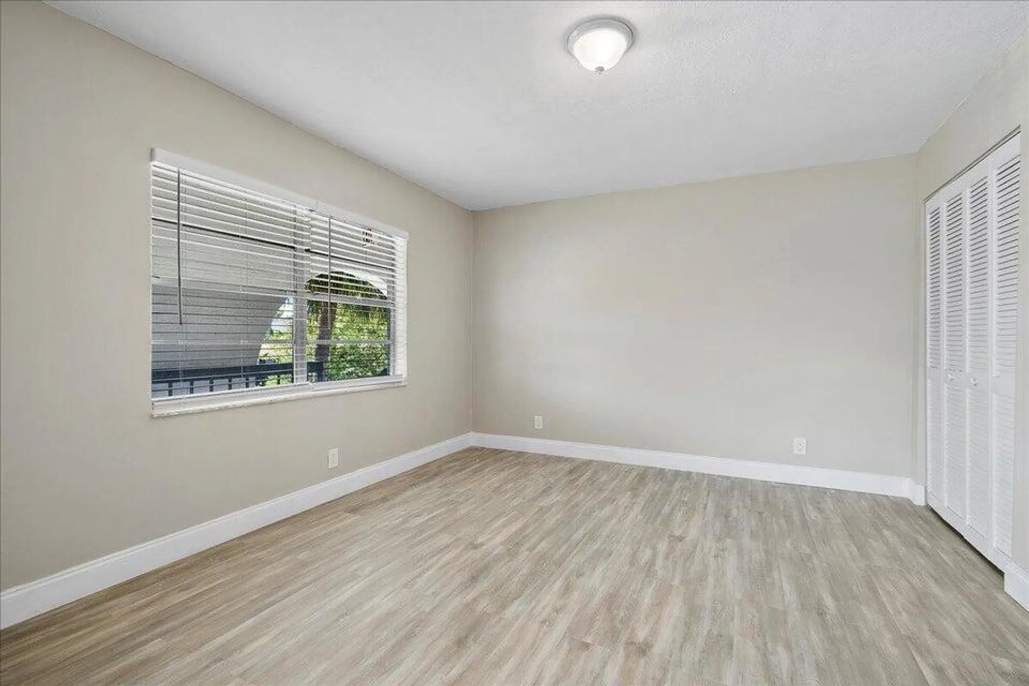 Property Slideshow image 27 of 44 | 13921 royal palm ct d, Delray Beach, FL, 33484