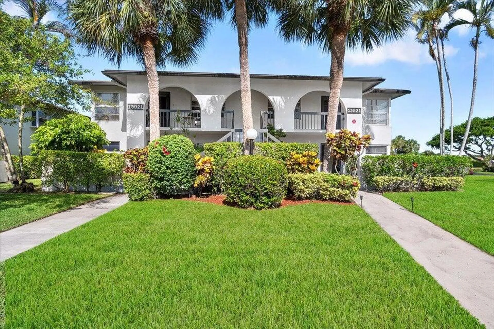 Property Slideshow image 29 of 44 | 13921 royal palm ct d, Delray Beach, FL, 33484