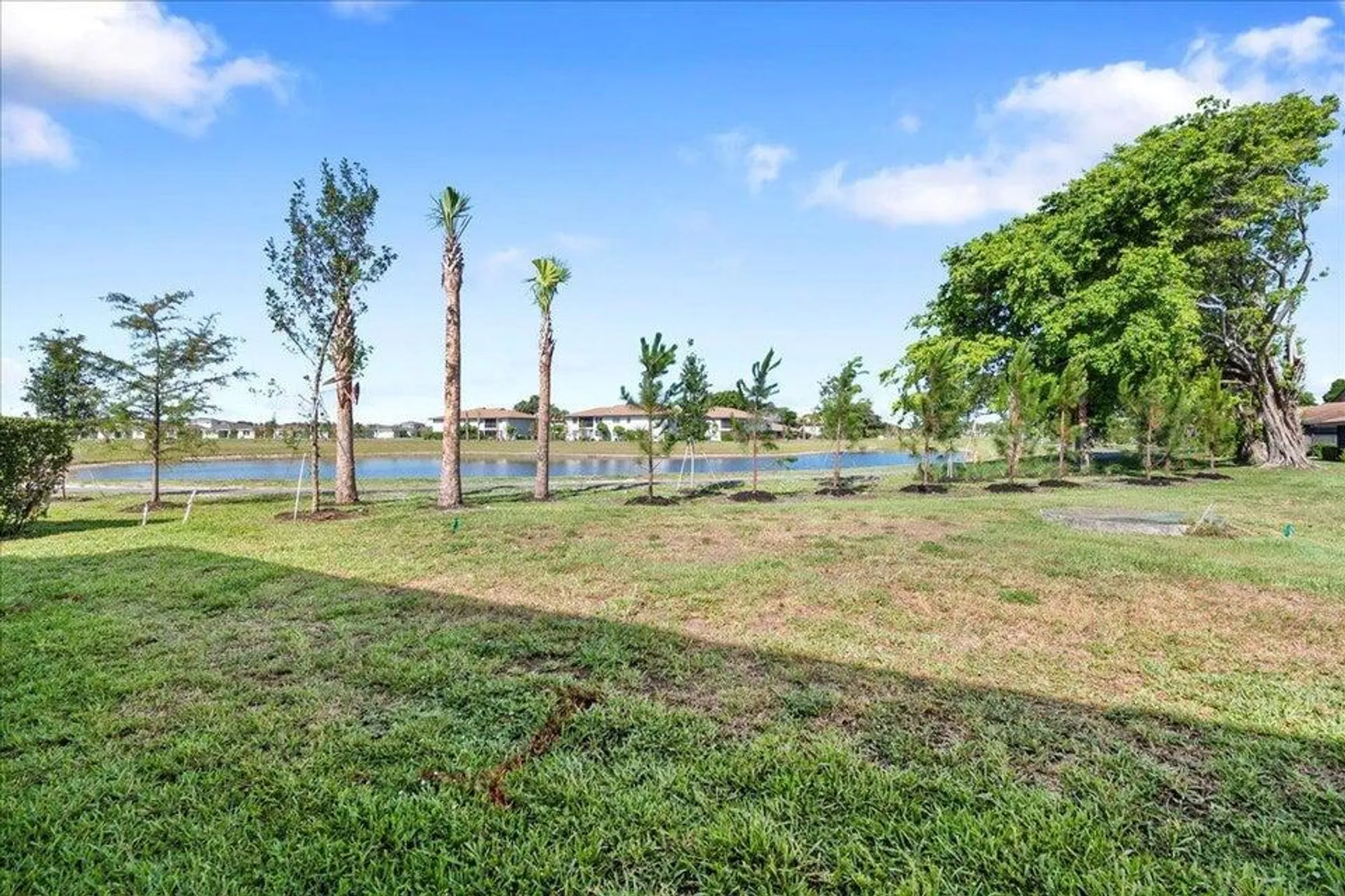 Property Slideshow image 31 of 44 | 13921 royal palm ct d, Delray Beach, FL, 33484