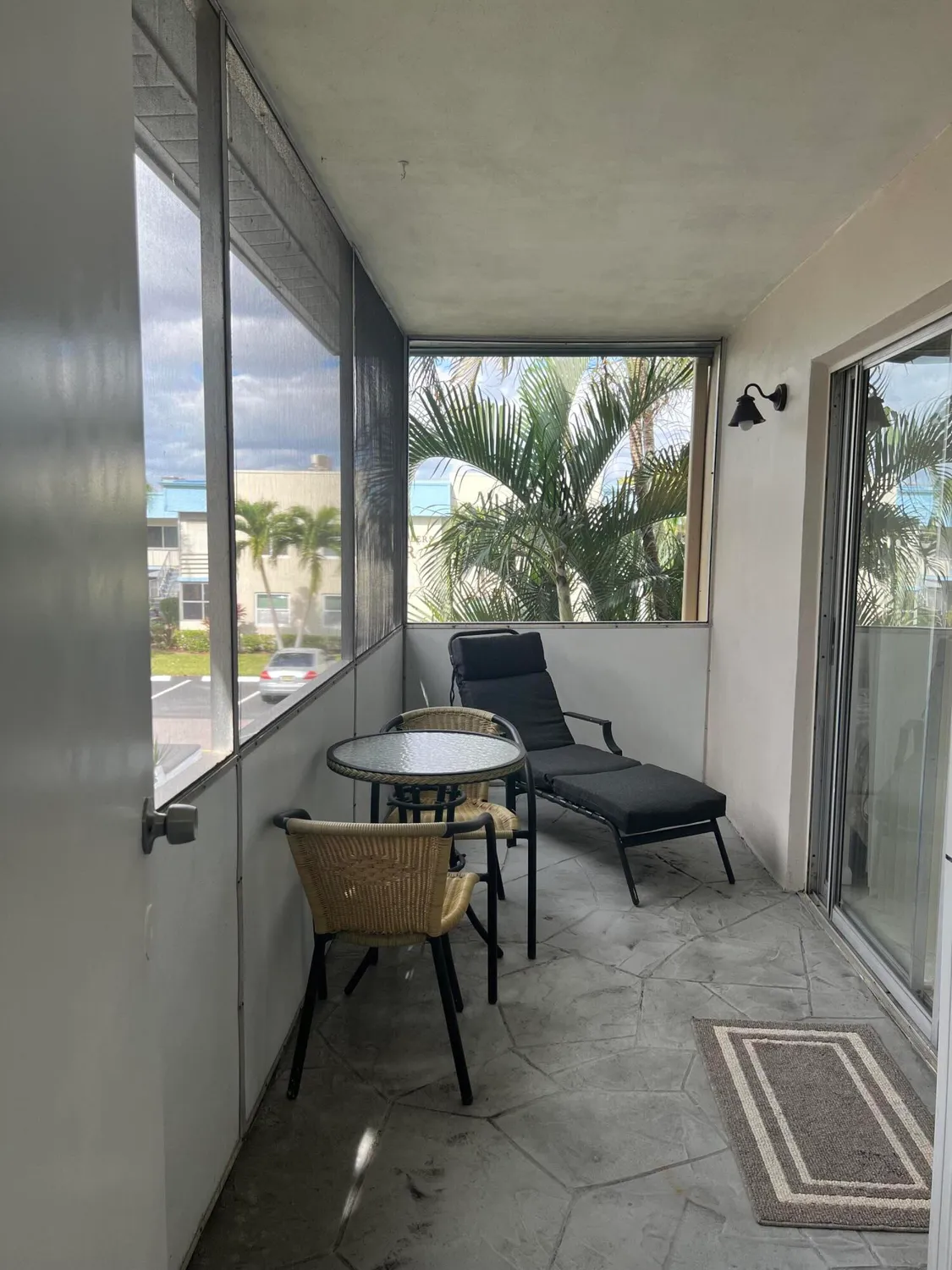 Property Slideshow image 15 of 52 | 900 flanders, Delray Beach, FL, 33484