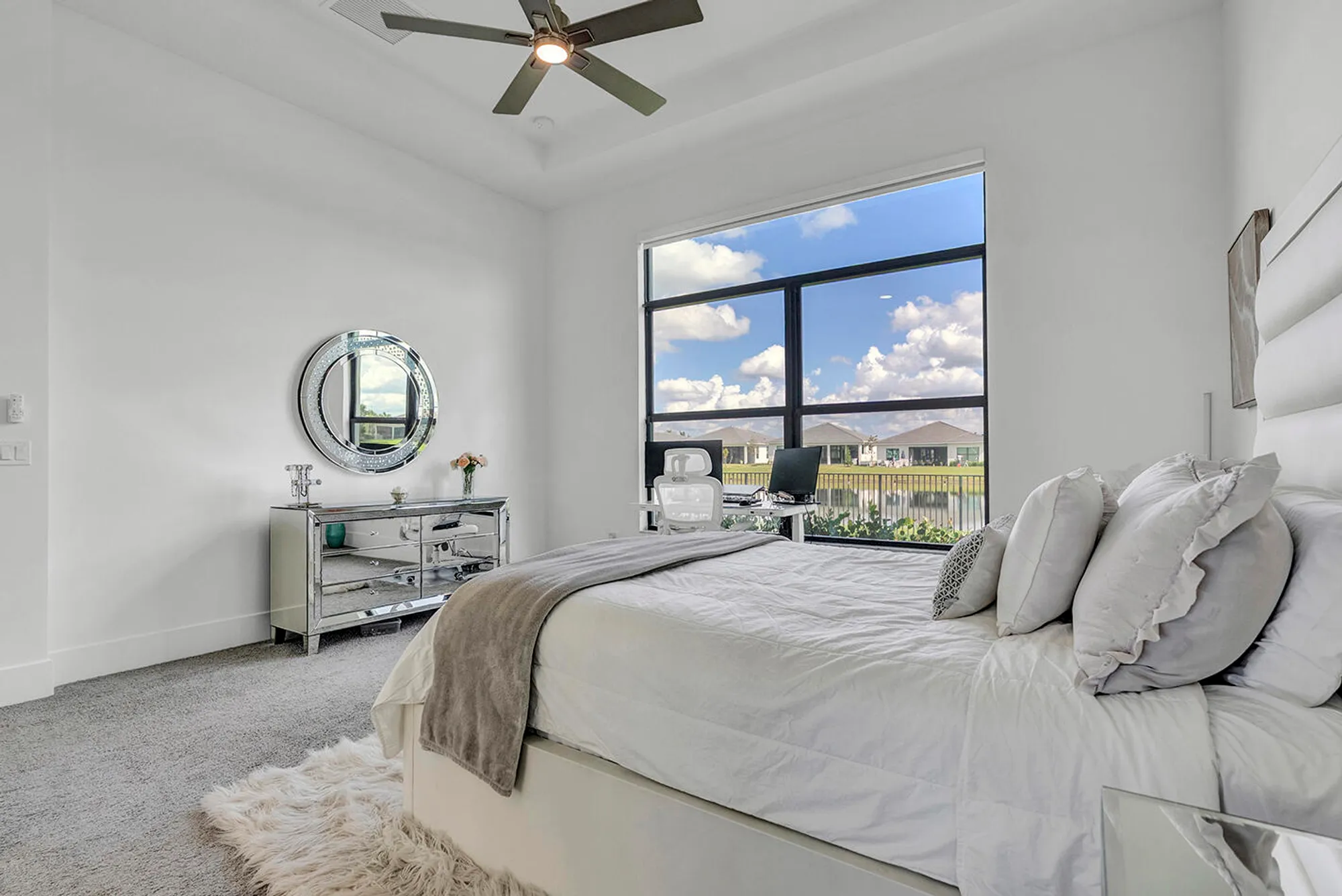 Property Slideshow image 22 of 87 | 5320 saint armands way, Westlake, FL, 33470