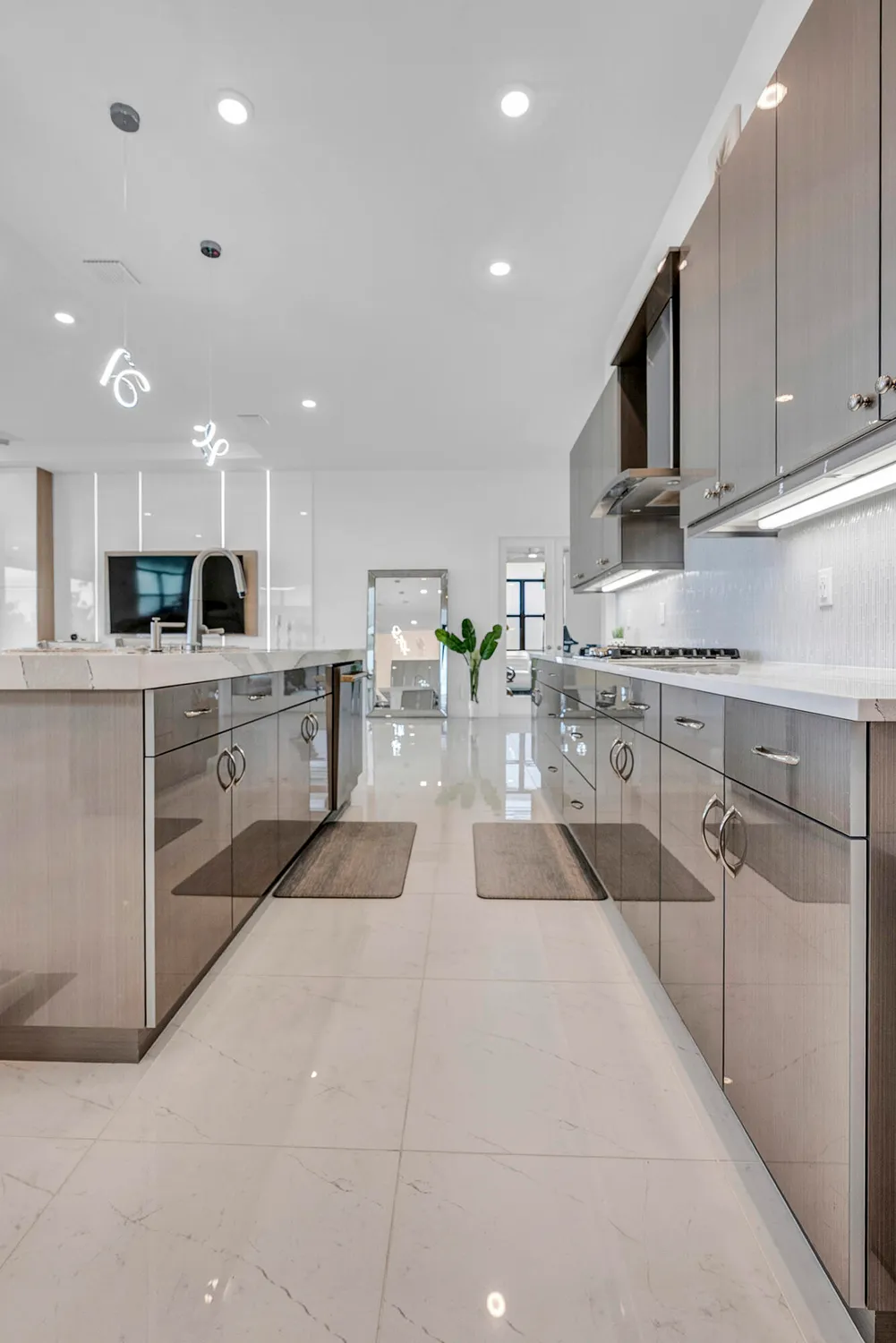 Property Slideshow image 8 of 87 | 5320 saint armands way, Westlake, FL, 33470