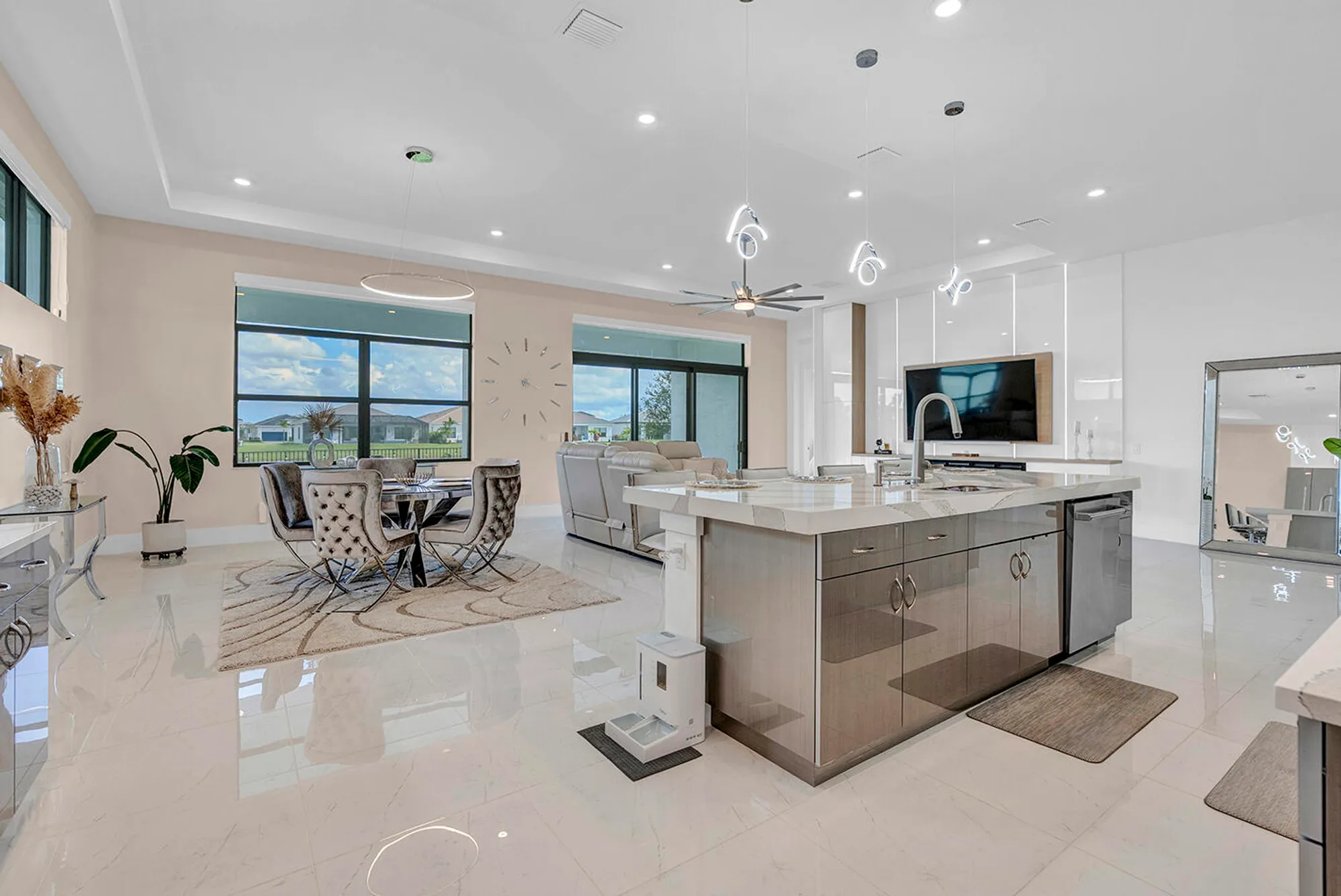 Property Slideshow image 11 of 87 | 5320 saint armands way, Westlake, FL, 33470
