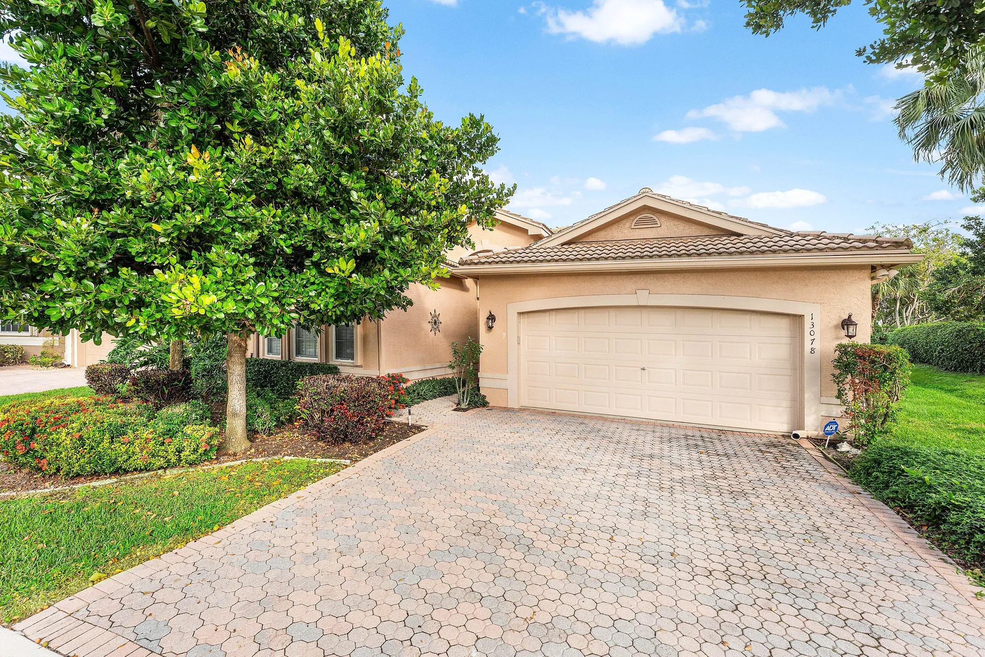 Property Slideshow image 33 of 64 | 13078 isabella ter, Delray Beach, FL, 33446