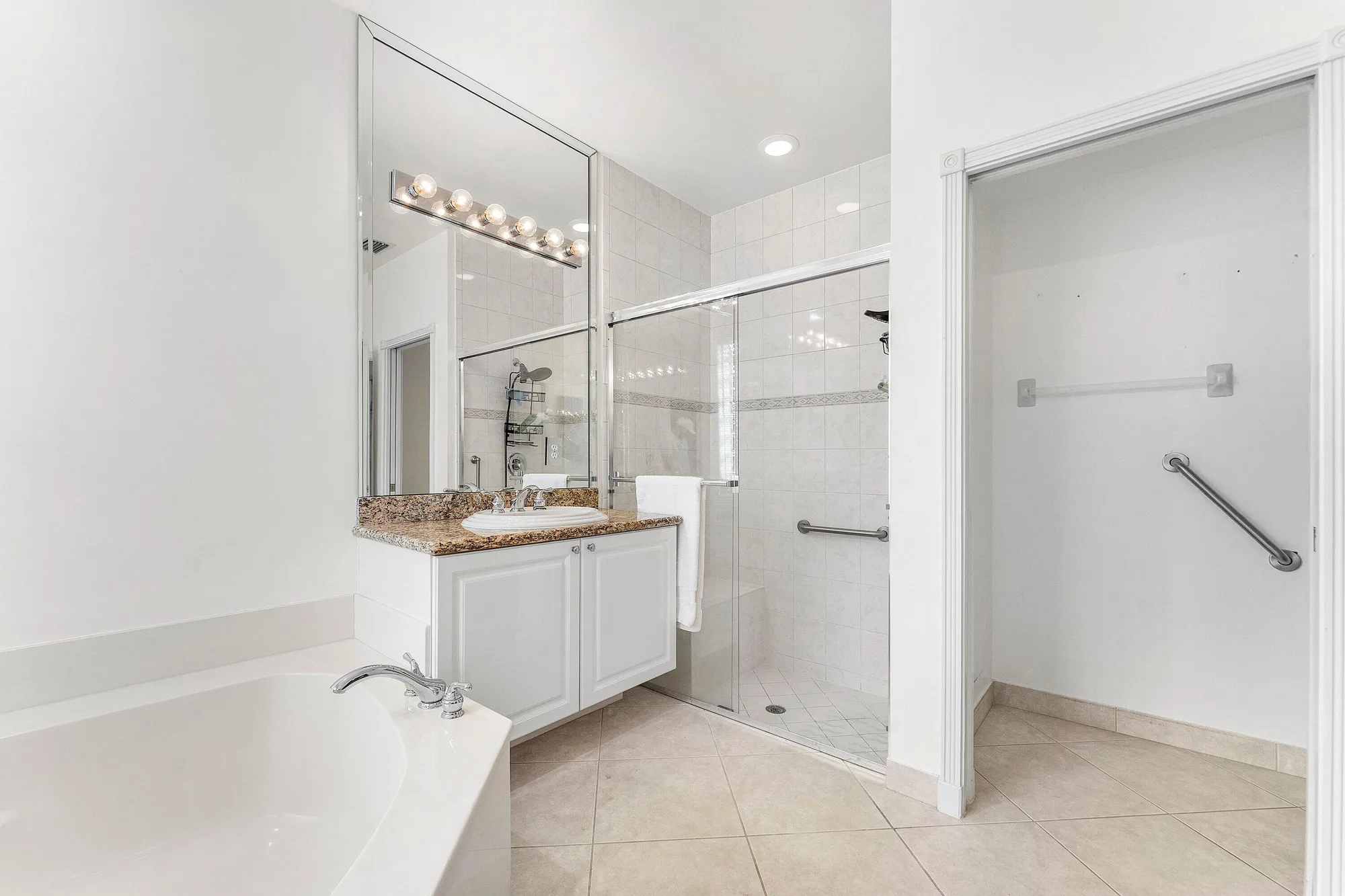 Property Slideshow image 22 of 64 | 13078 isabella ter, Delray Beach, FL, 33446