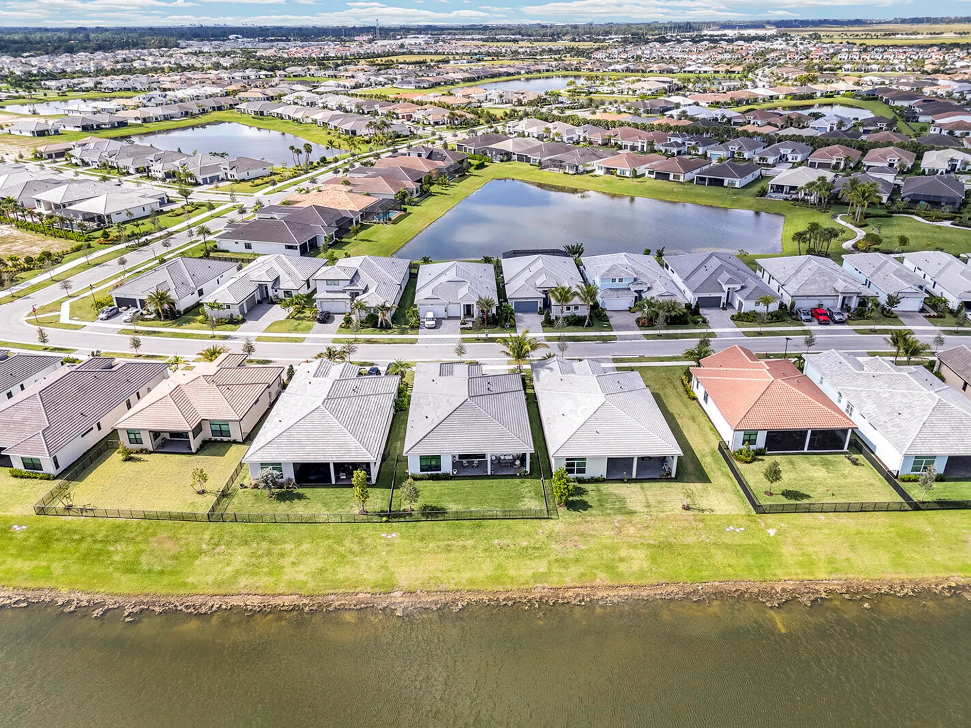 Property Slideshow image 64 of 87 | 5320 saint armands way, Westlake, FL, 33470