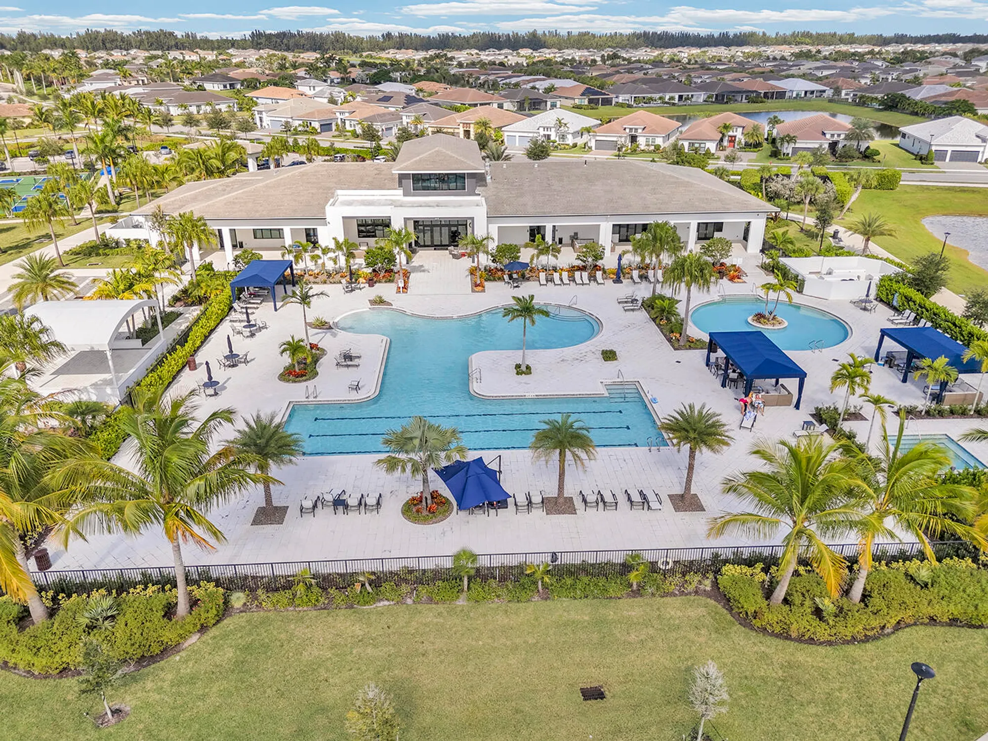 Property Slideshow image 68 of 87 | 5320 saint armands way, Westlake, FL, 33470