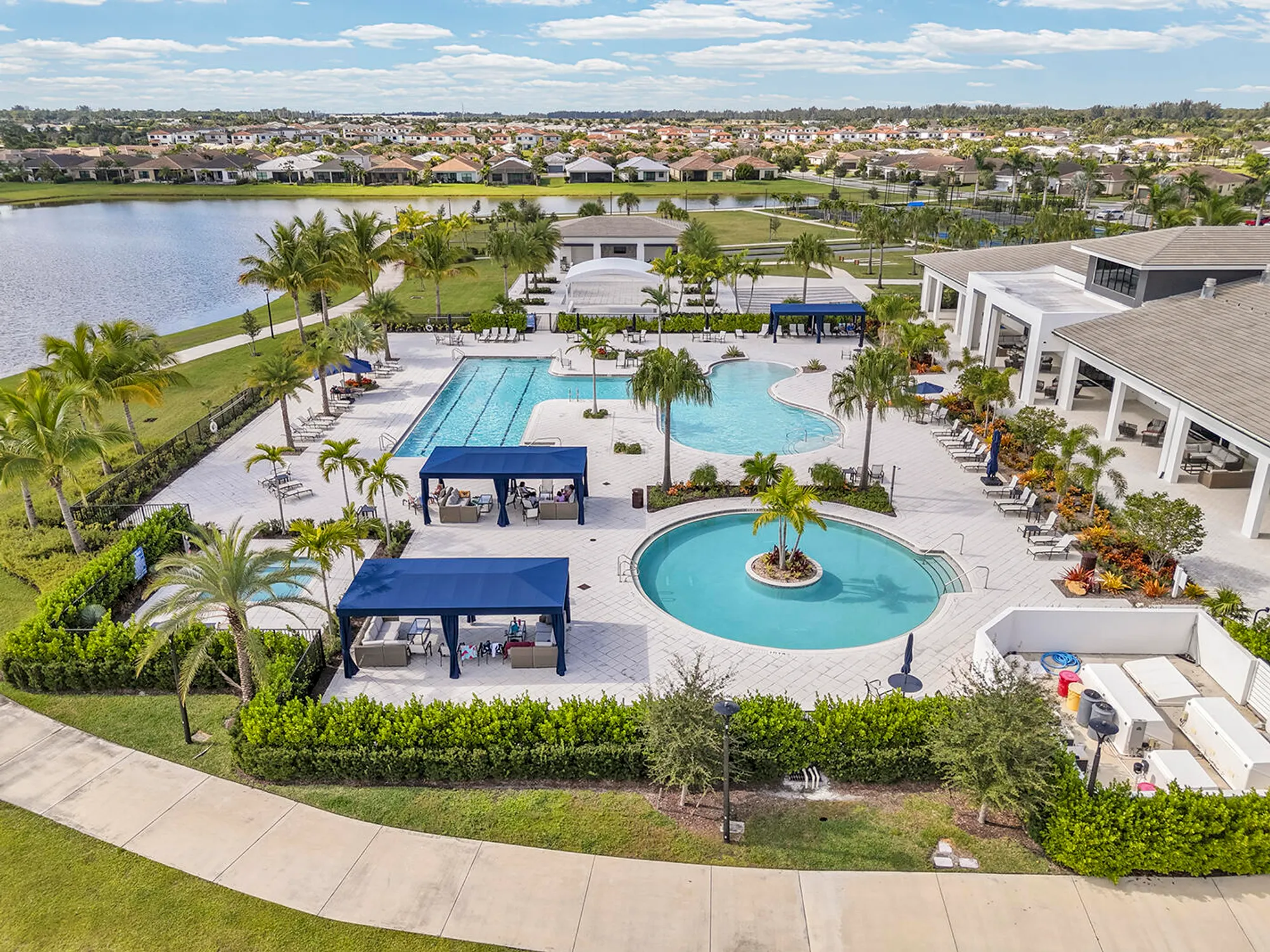 Property Slideshow image 70 of 87 | 5320 saint armands way, Westlake, FL, 33470