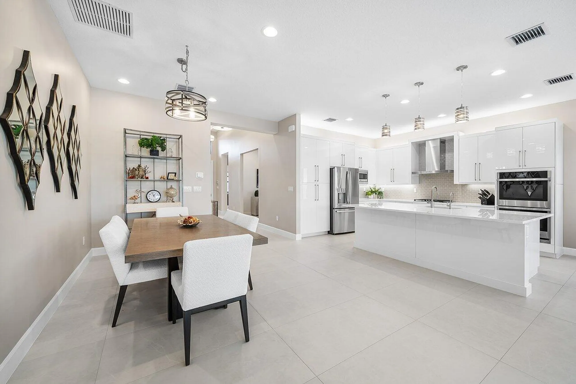 Property Slideshow image 9 of 28 | 9832 turning bluff ln, Boynton Beach, FL, 33473