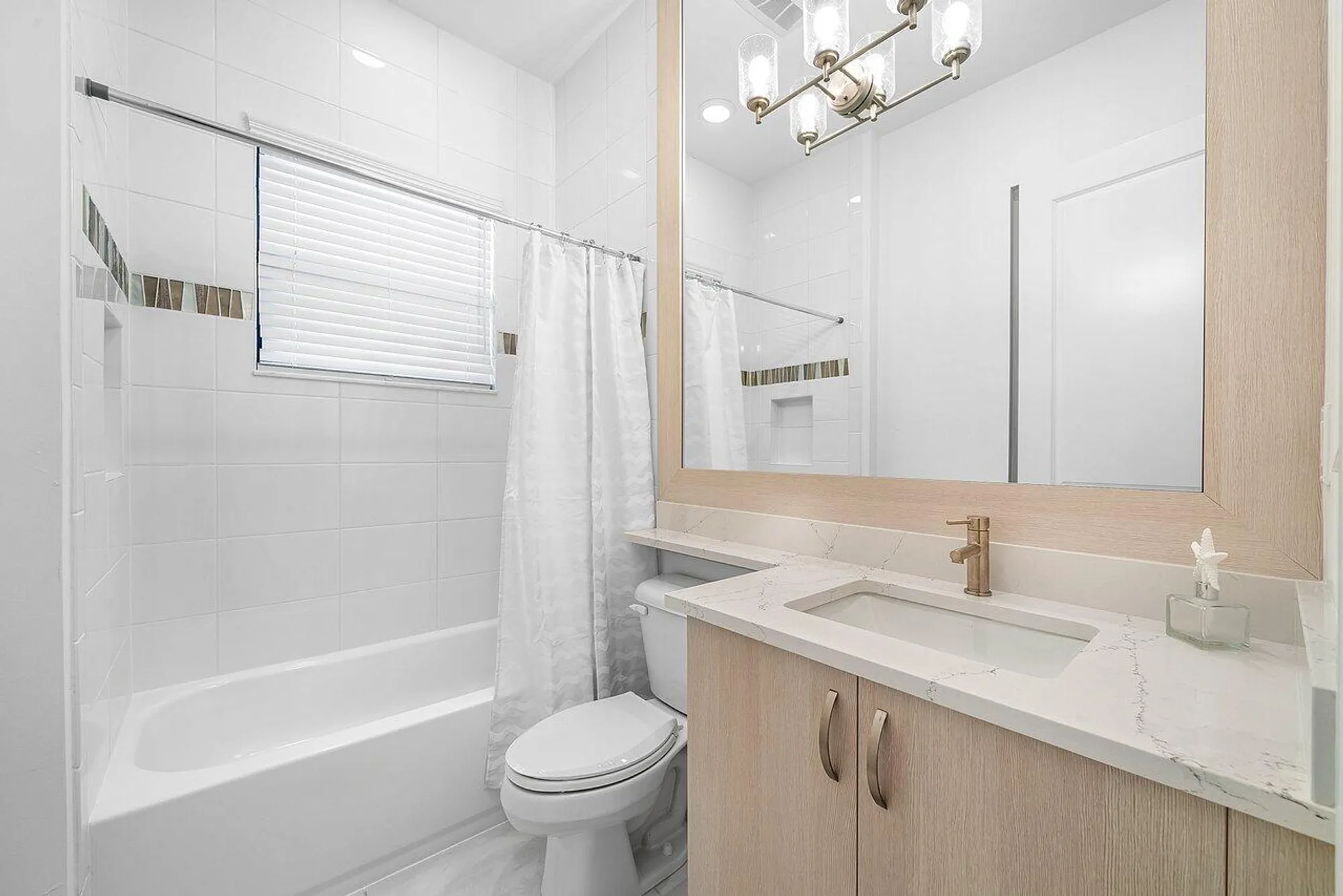 Property Slideshow image 11 of 28 | 9832 turning bluff ln, Boynton Beach, FL, 33473