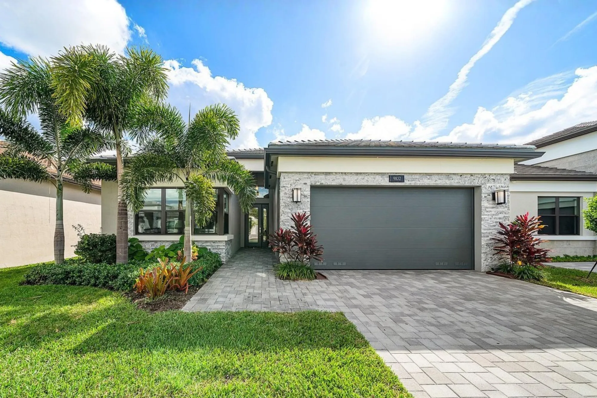 Property Slideshow image 1 of 28 | 9832 turning bluff ln, Boynton Beach, FL, 33473